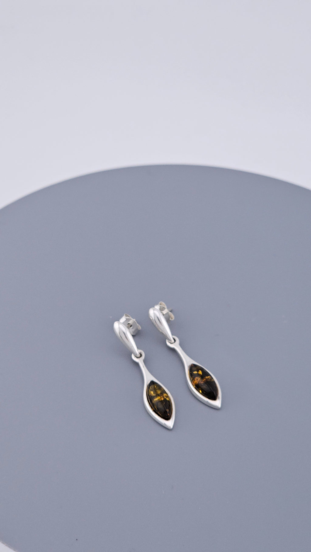 Vintage 925 Sterling Silver Amber Dangle Drop Stud Earrings