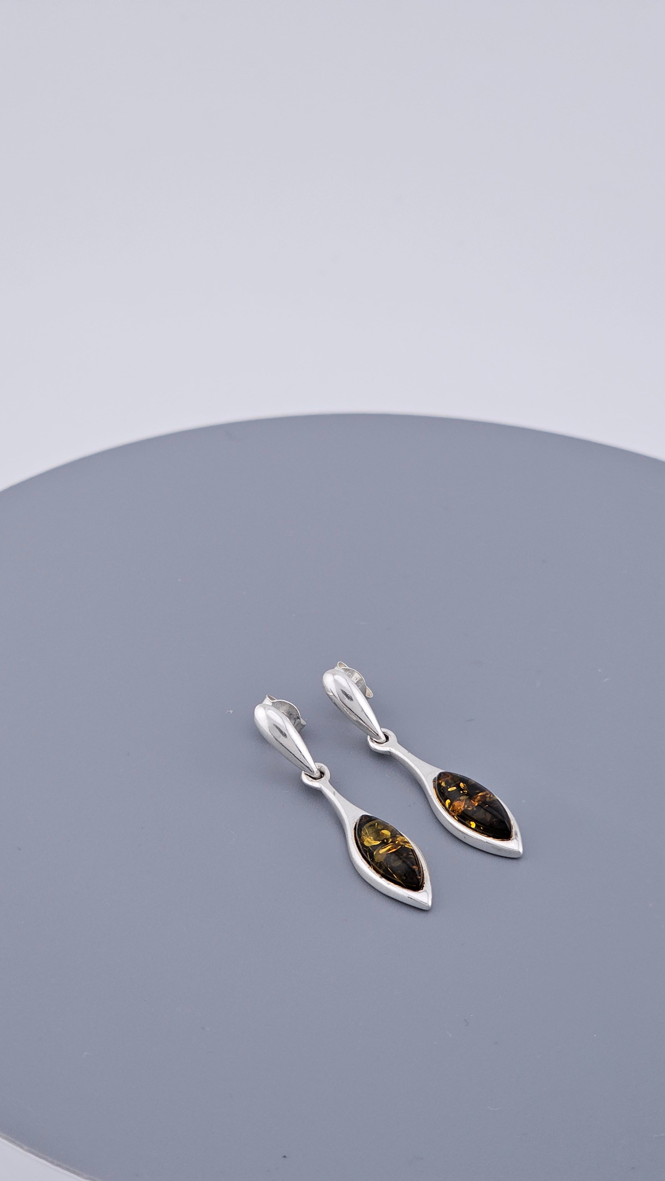 Vintage 925 Sterling Silver Amber Dangle Drop Stud Earrings