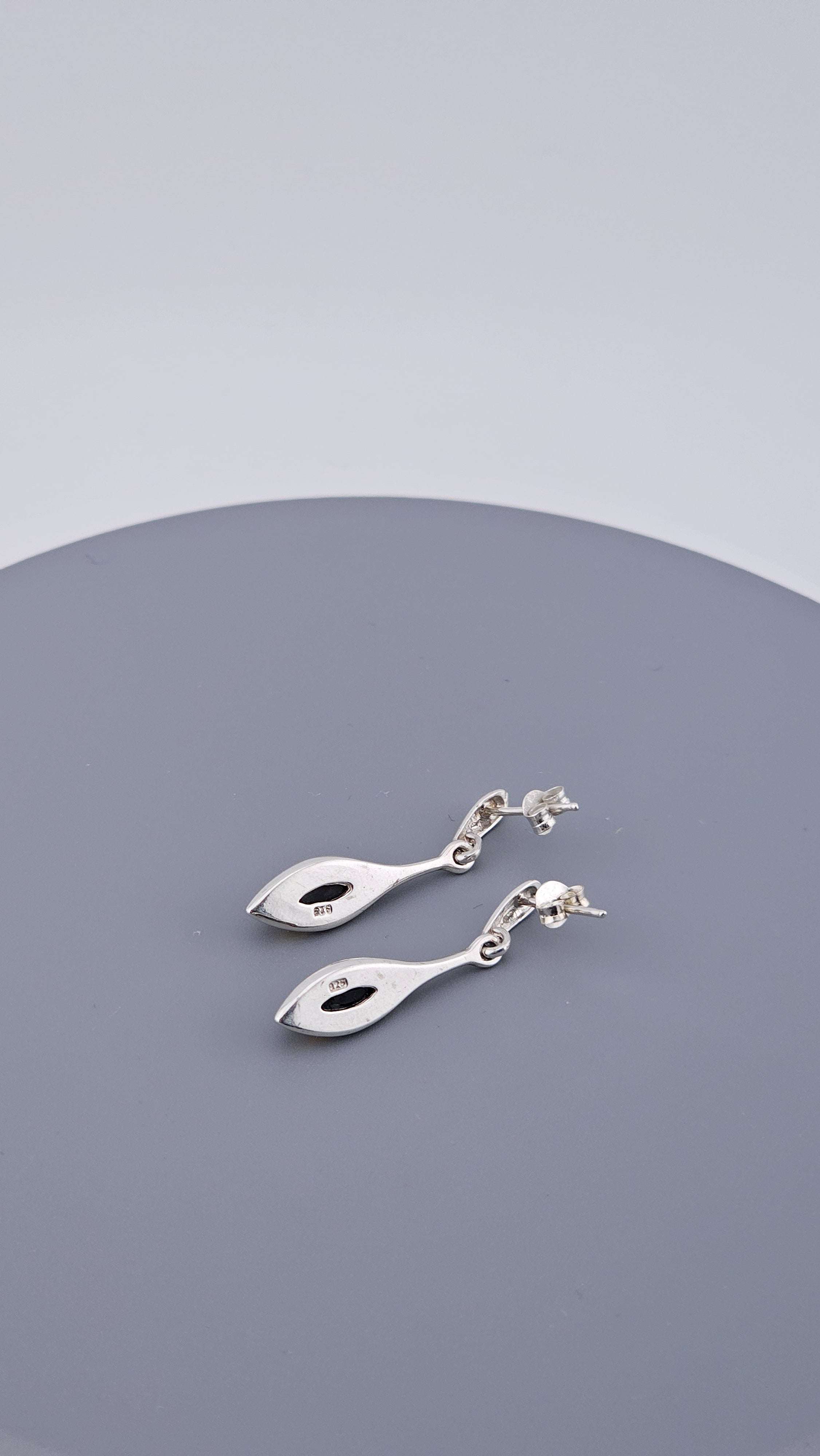 Vintage 925 Sterling Silver Amber Dangle Drop Stud Earrings