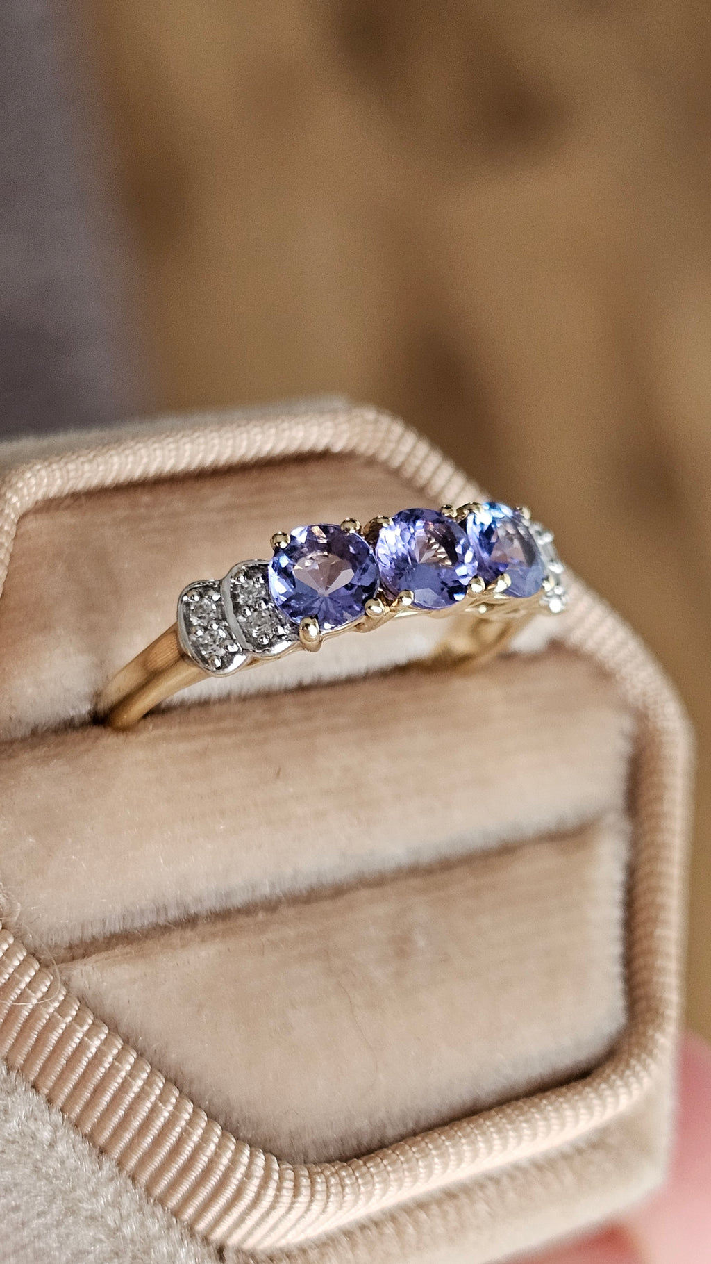 10ct Yellow Gold Natural Tanzanite & Zircon Trilogy Ring | Size UK P 1/2 (US 8) | 2.45g