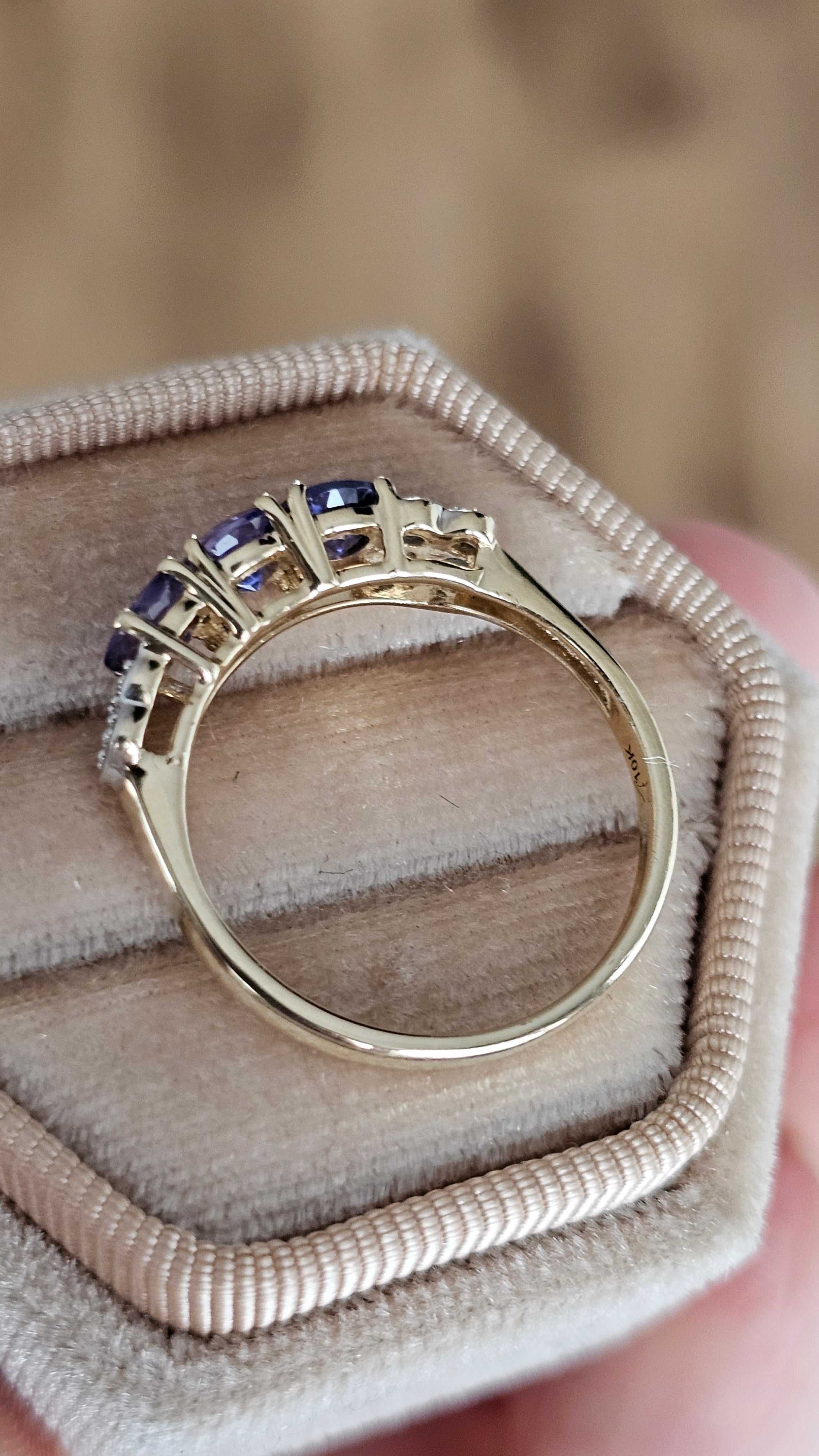 10ct Yellow Gold Natural Tanzanite & Zircon Trilogy Ring | Size UK P 1/2 (US 8) | 2.45g