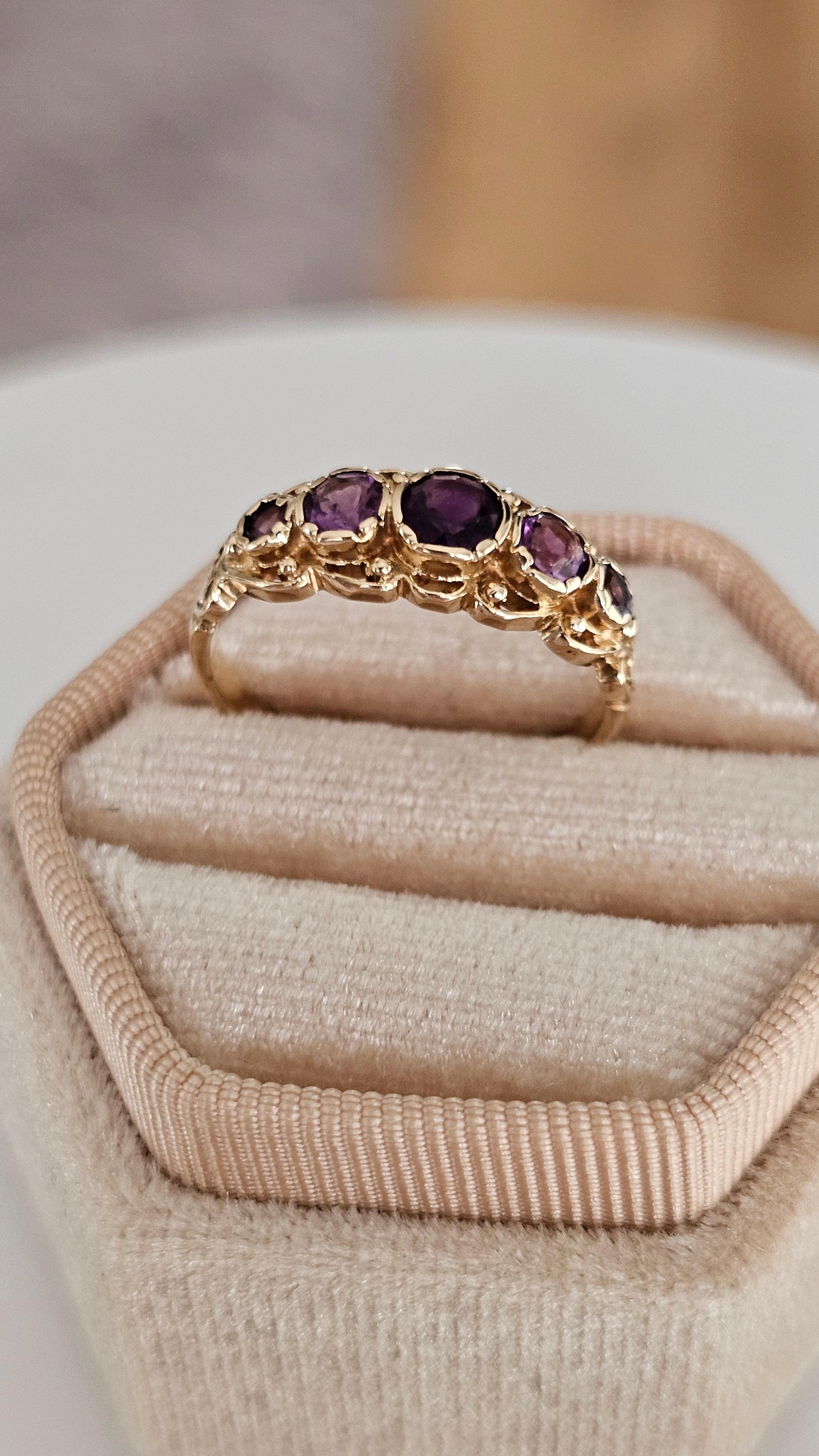 Vintage 9ct Yellow Gold 5-Stone Amethyst Ring | Size N | 2.15g