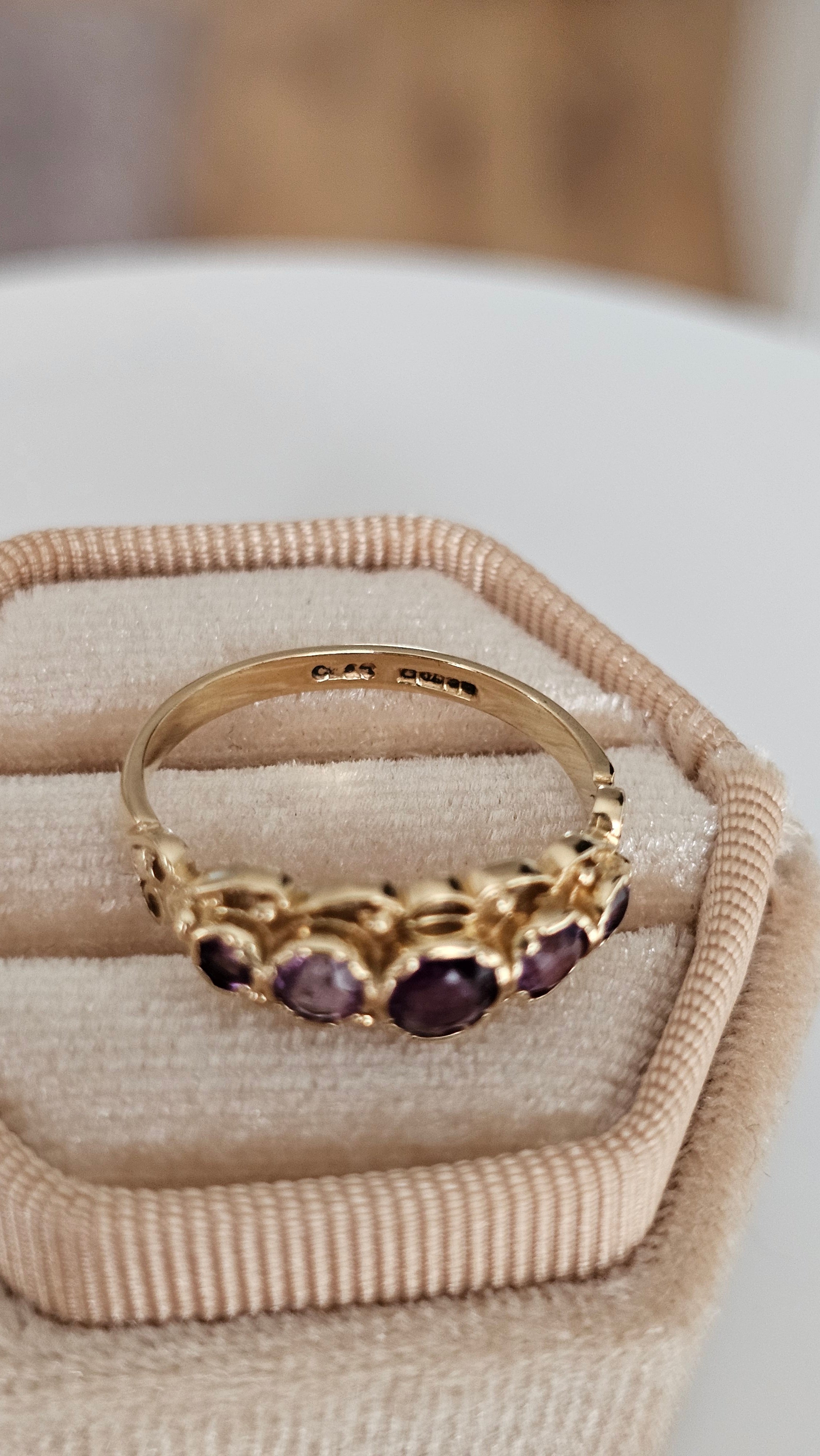 Vintage 9ct Yellow Gold 5-Stone Amethyst Ring | Size N | 2.15g