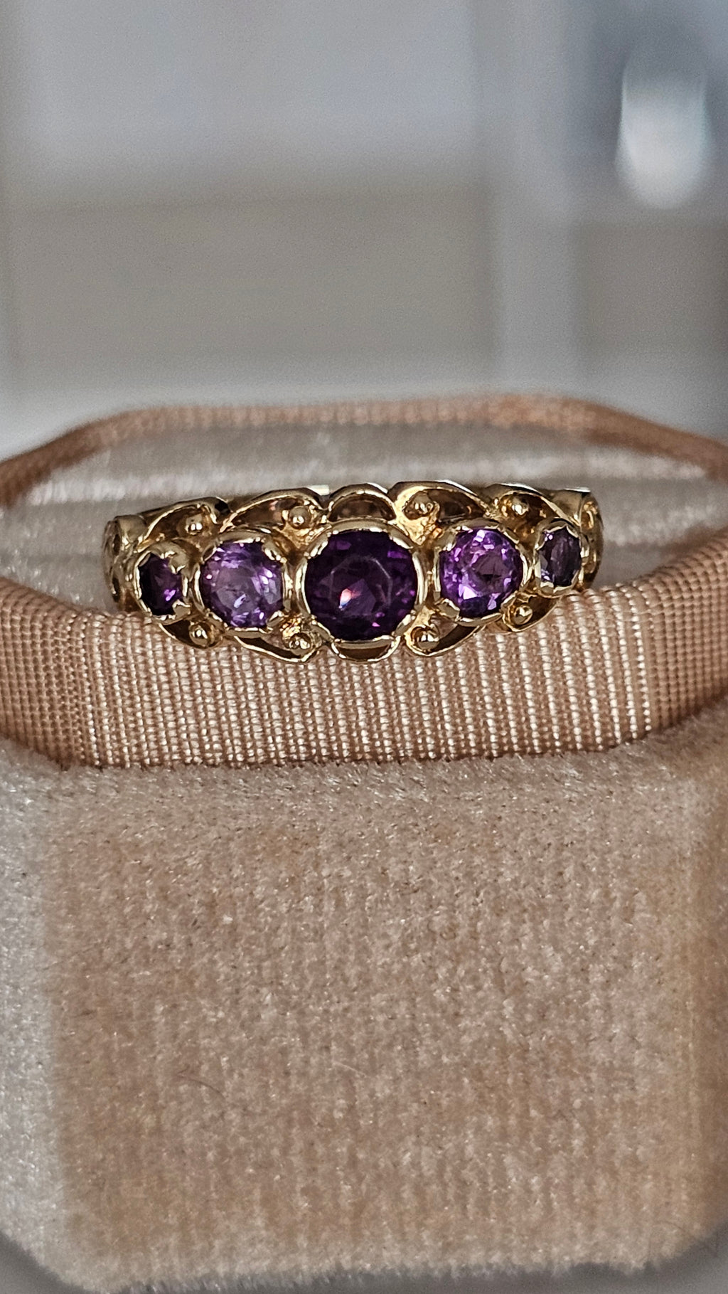 Vintage 9ct Yellow Gold 5-Stone Amethyst Ring | Size N | 2.15g