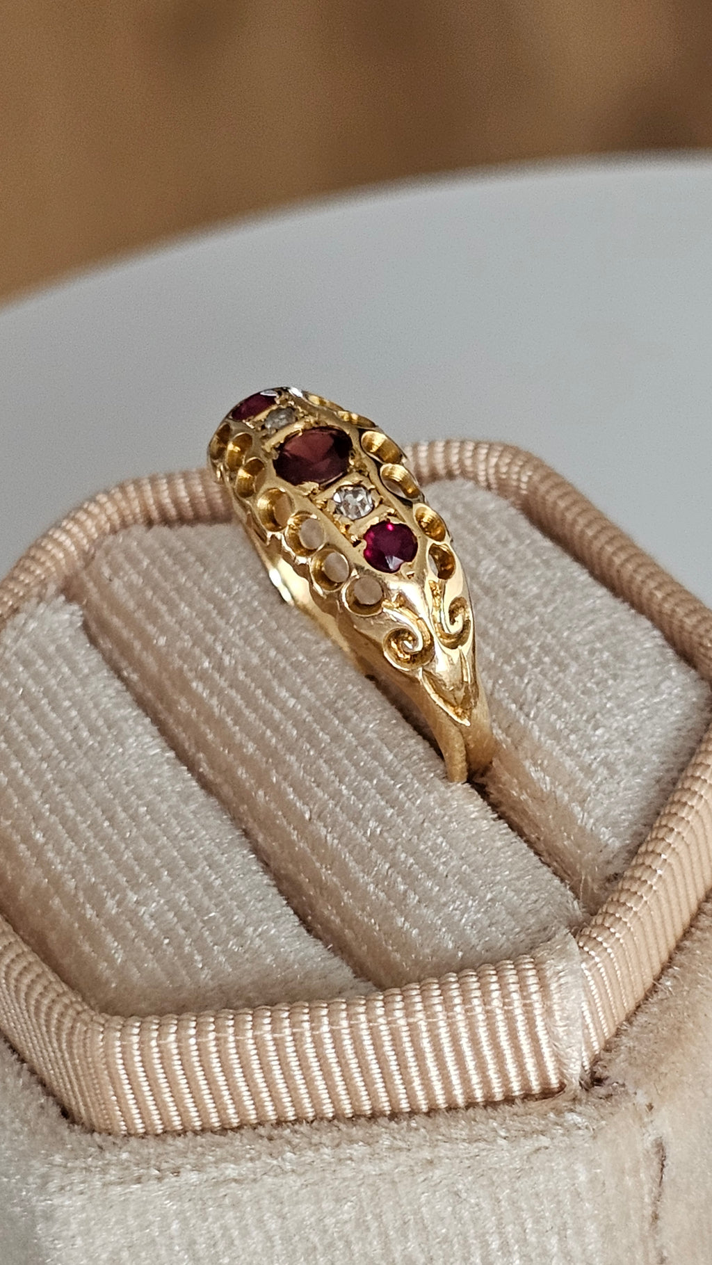 Antique 1915 Chester 18ct Gold Diamond, Garnet & Ruby Ring | L 1/2 | 2.36g