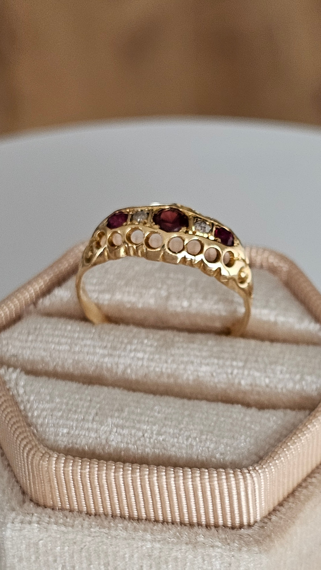 Antique 1915 Chester 18ct Gold Diamond, Garnet & Ruby Ring | L 1/2 | 2.36g