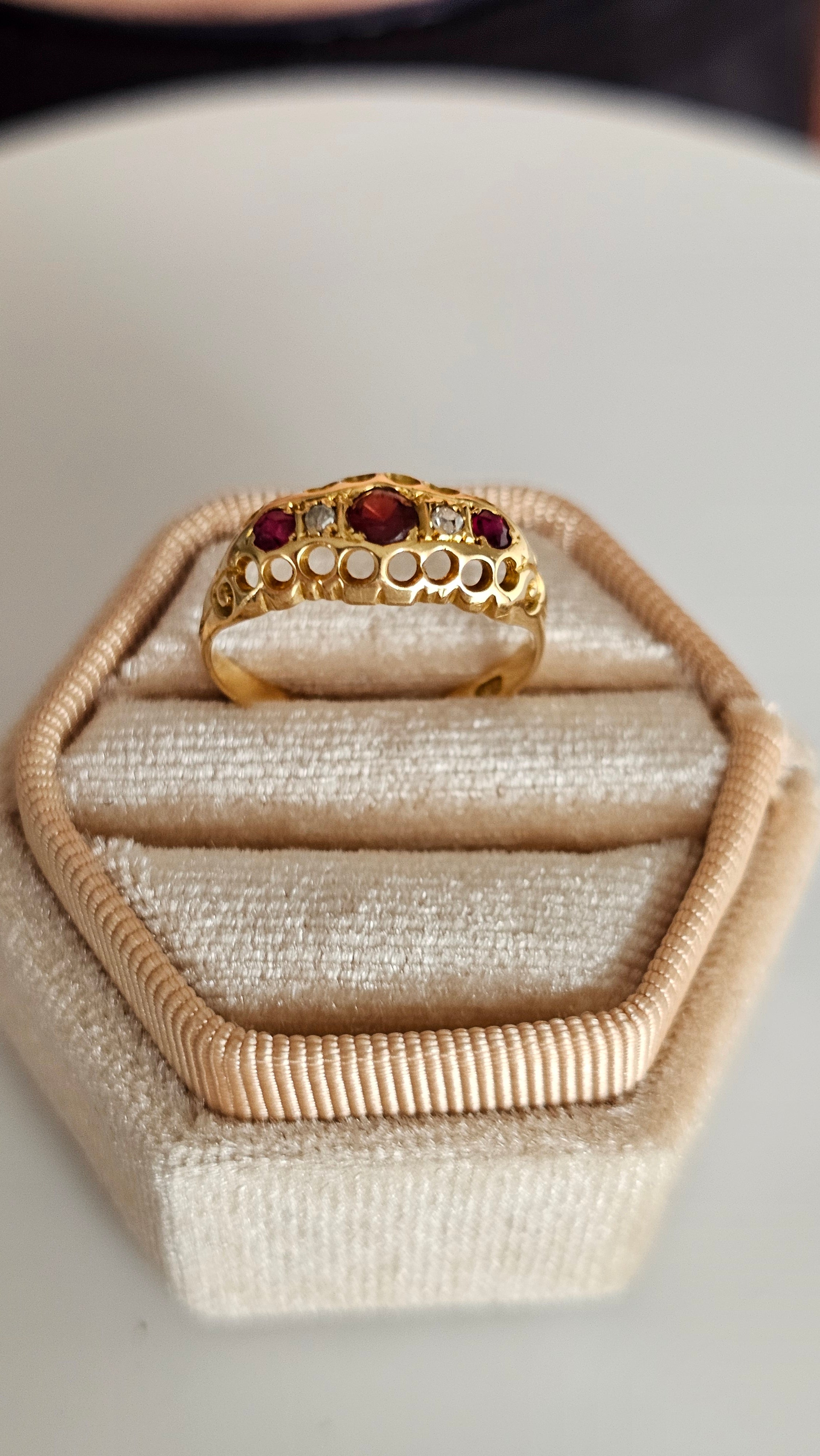 Antique 1915 Chester 18ct Gold Diamond, Garnet & Ruby Ring | L 1/2 | 2.36g
