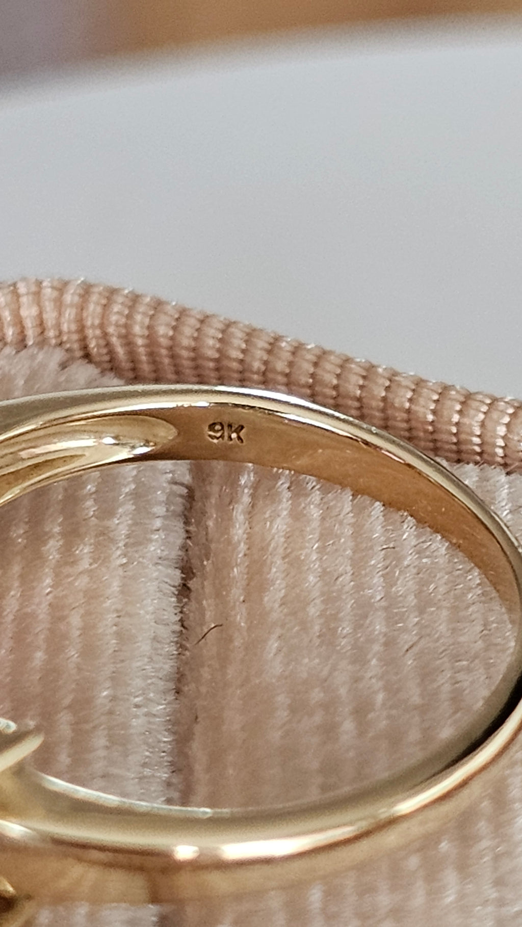 9ct Yellow Gold Natural Pink Sapphire & Diamond Ring | Size UK M 1/2 (US 6.5) | 3g