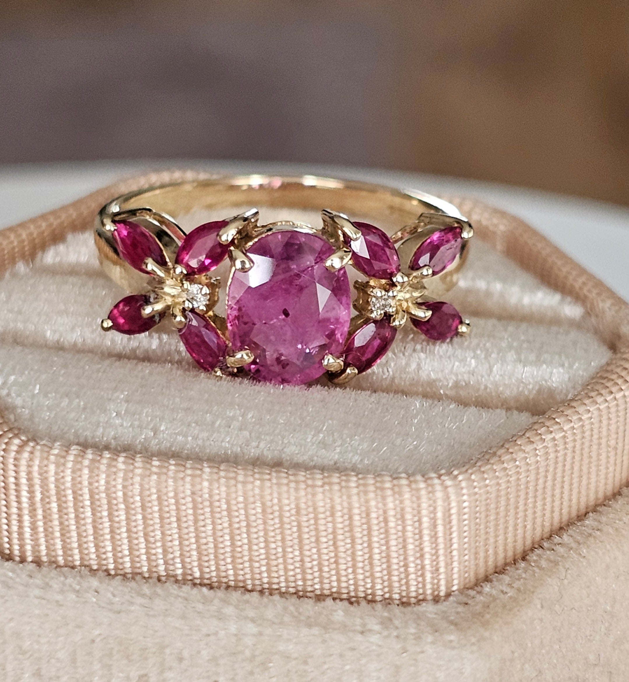 9ct Yellow Gold Natural Pink Sapphire & Diamond Ring | Size UK M 1/2 (US 6.5) | 3g