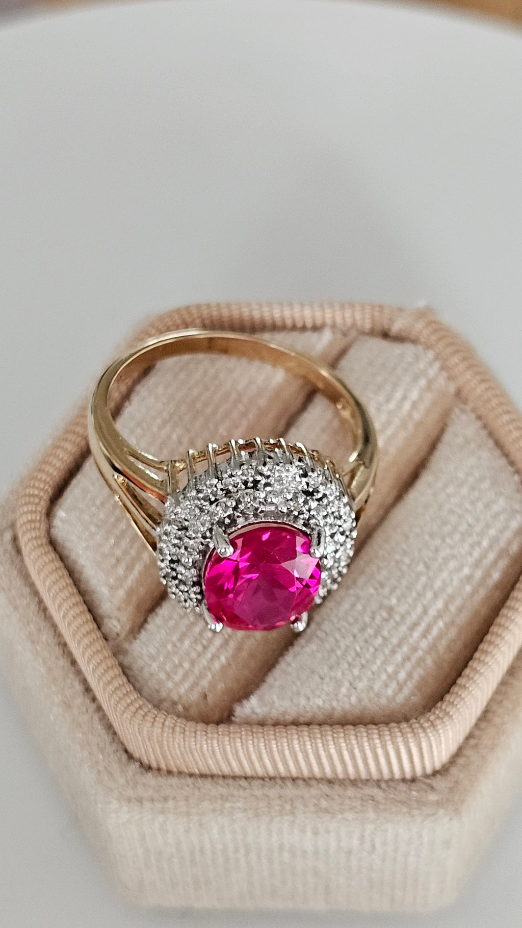 9ct Yellow Gold Cluster Ring | Lab Grown Ruby & Natural Diamonds | Size Q | 4.08g