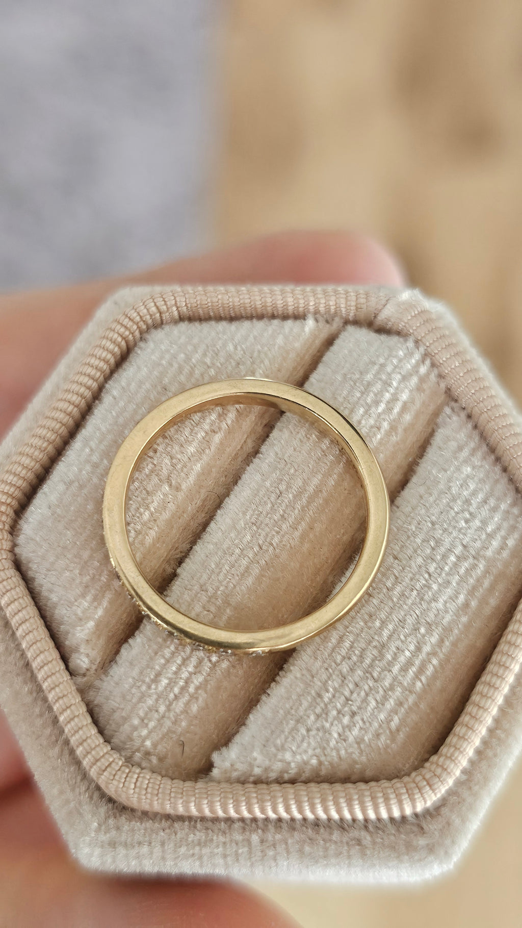 Lionel J Wiffen 18ct Yellow Gold & Diamond Half Eternity Ring | 0.15ct | Size L