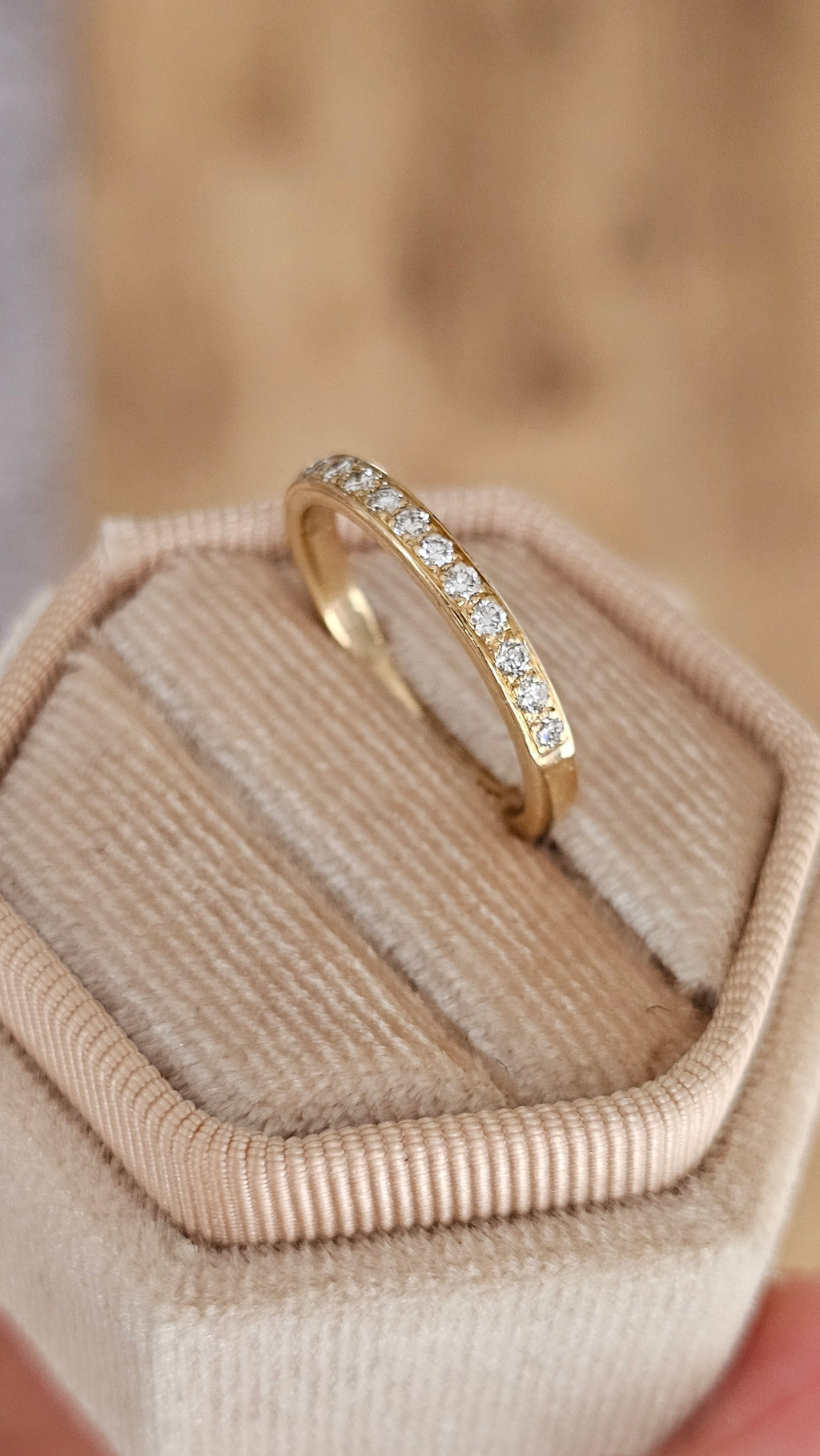 Lionel J Wiffen 18ct Yellow Gold & Diamond Half Eternity Ring | 0.15ct | Size L