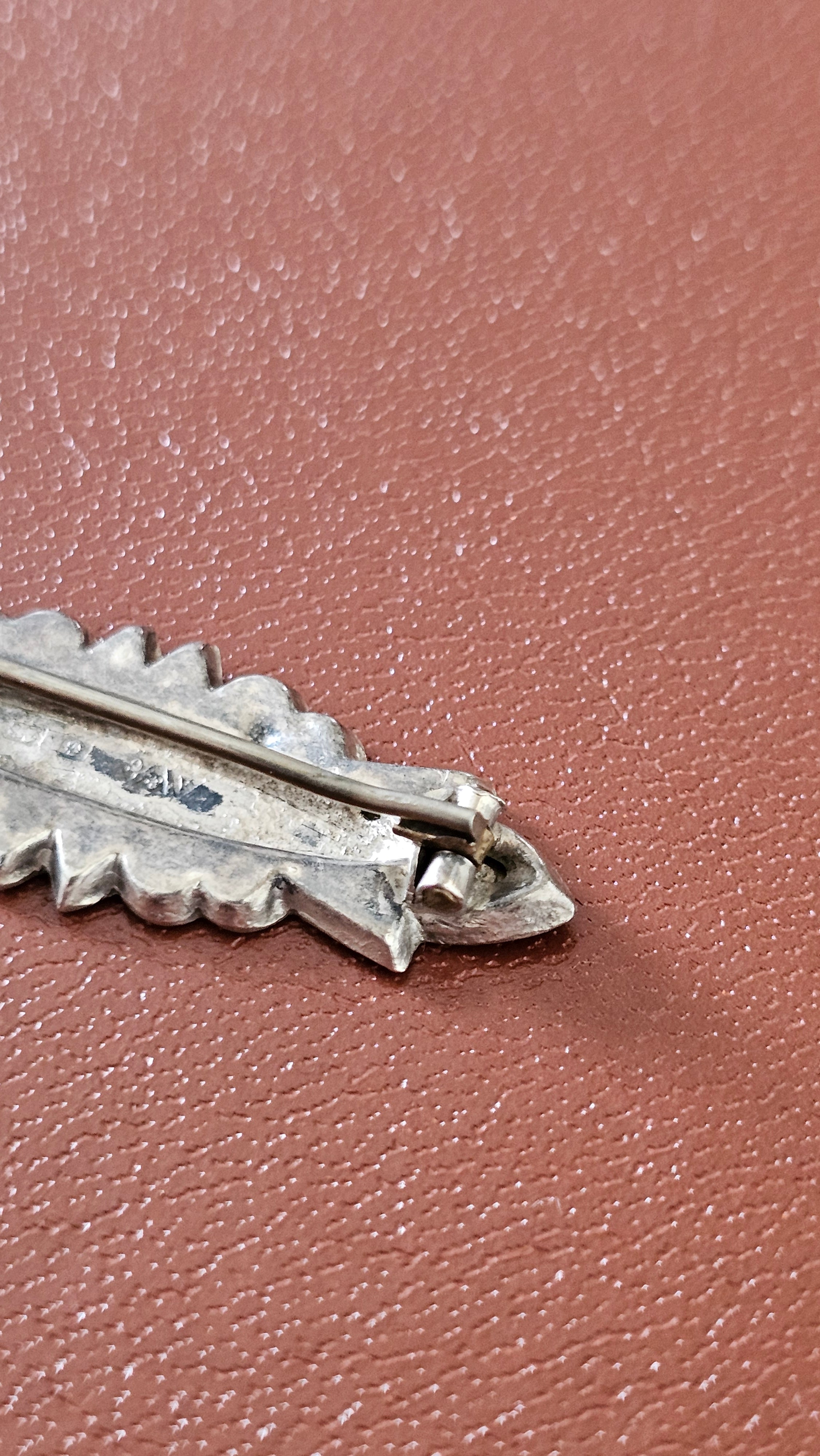 Antique Two-Tone Sterling Silver "MARY" Sweetheart Name Brooch – Hallmarked Birmingham