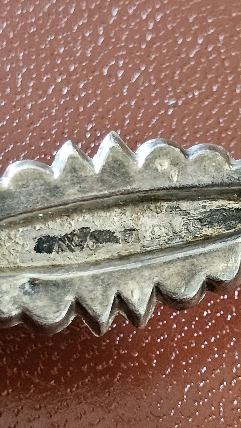 Antique Two-Tone Sterling Silver "MARY" Sweetheart Name Brooch – Hallmarked Birmingham