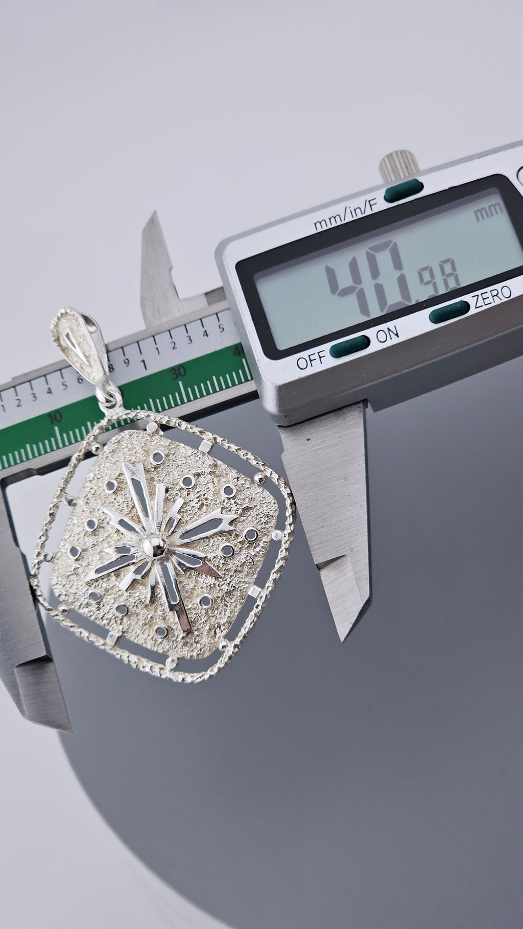 Vintage 925 Sterling Silver Textured Starburst Pendant