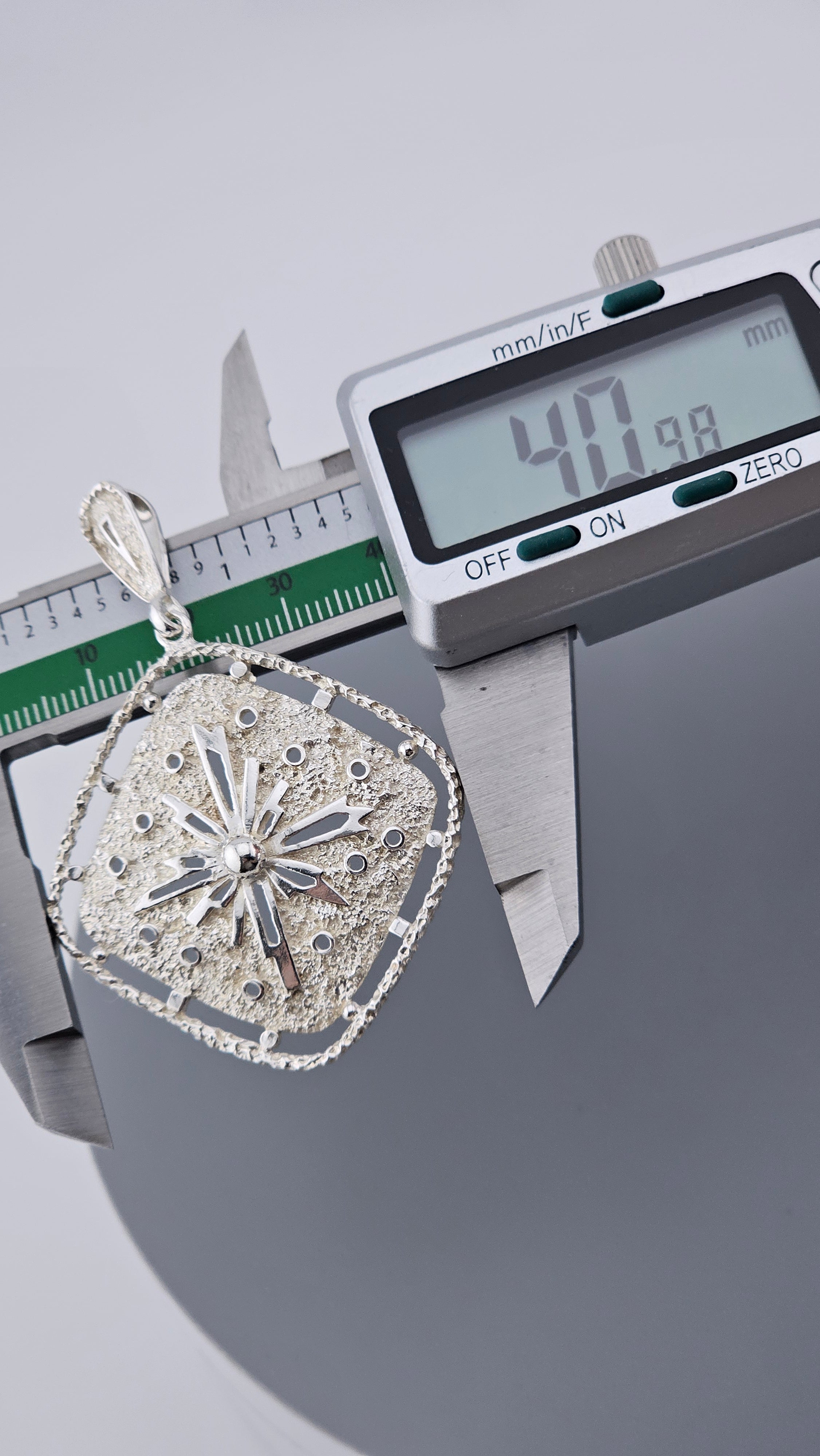 Vintage 925 Sterling Silver Textured Starburst Pendant