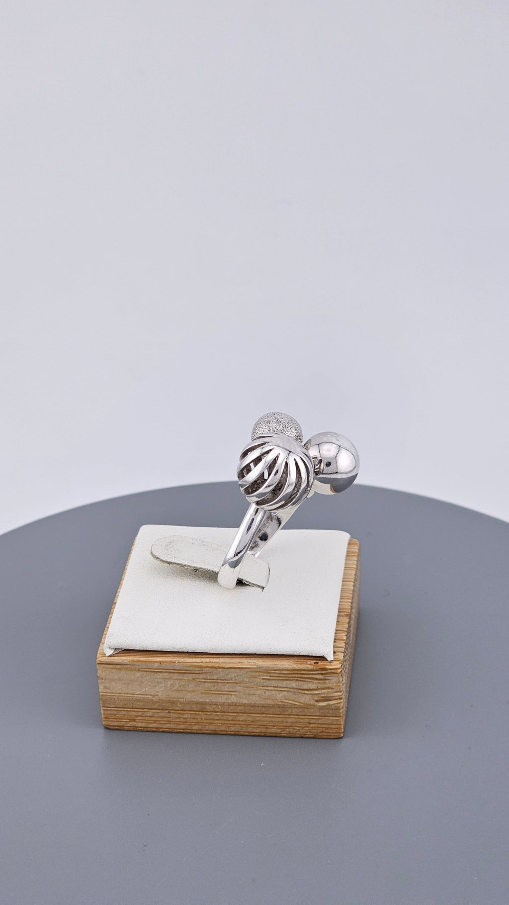 925 Sterling Silver Mixed-Texture Ball Ring