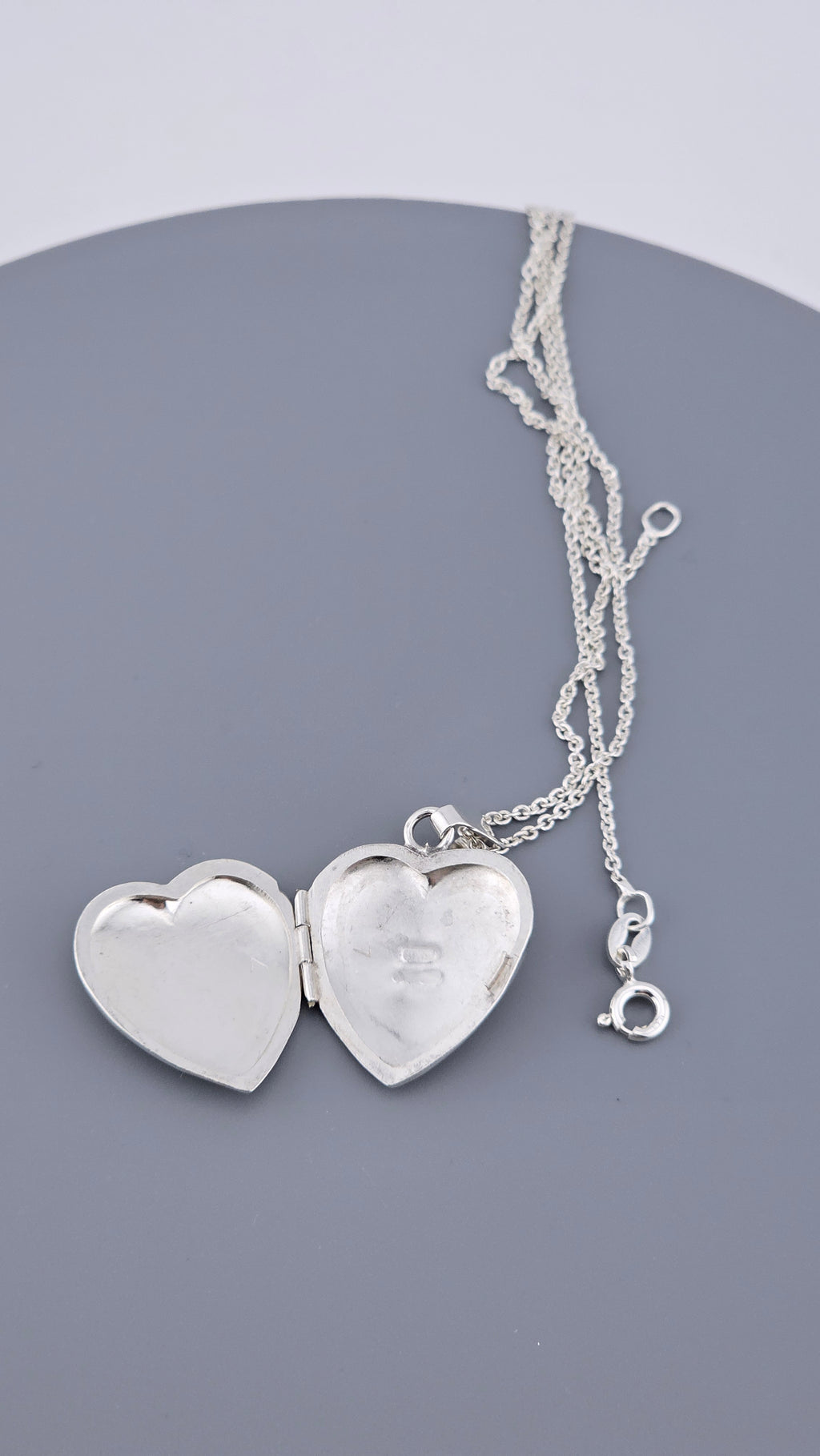 925 Sterling Silver Engraved Heart Locket Pendant & Chain