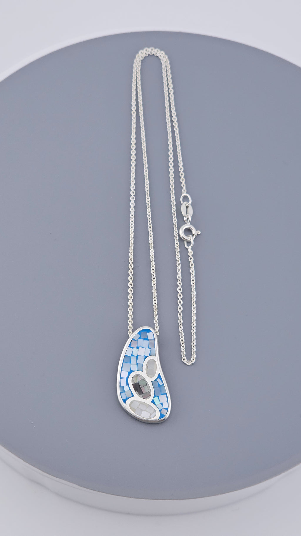 925 Sterling Silver Blue Mosaic Shell Inlay Pendant Necklace - 16"