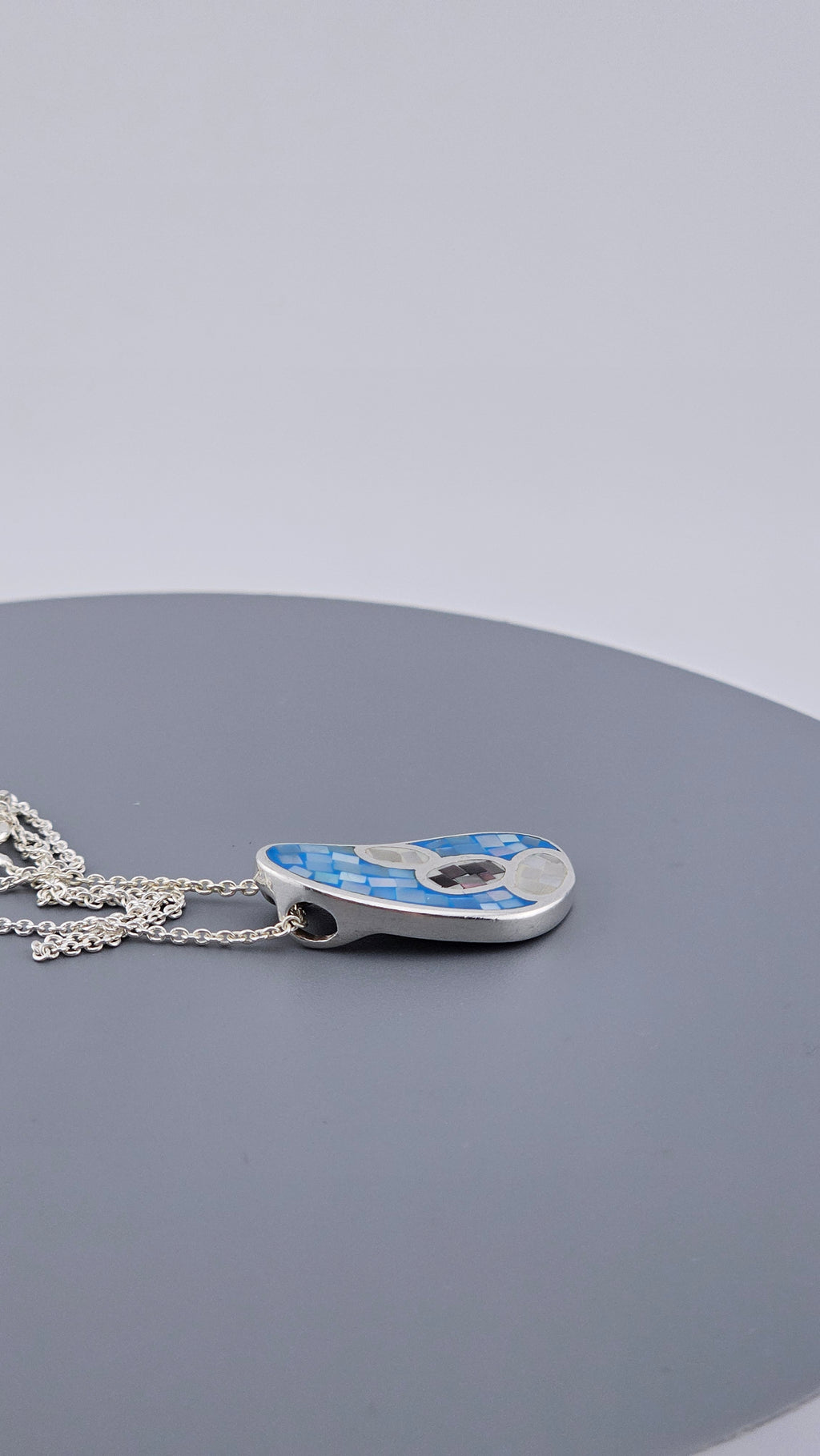 925 Sterling Silver Blue Mosaic Shell Inlay Pendant Necklace - 16"