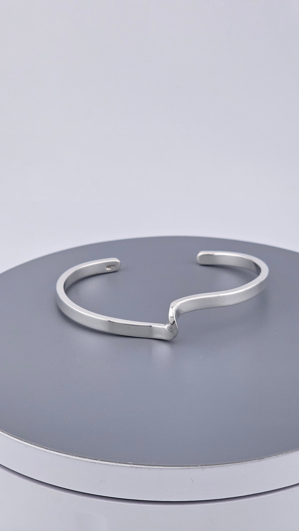 Modernist Wave 925 Sterling Silver Cuff Bracelet, 17.5 cm