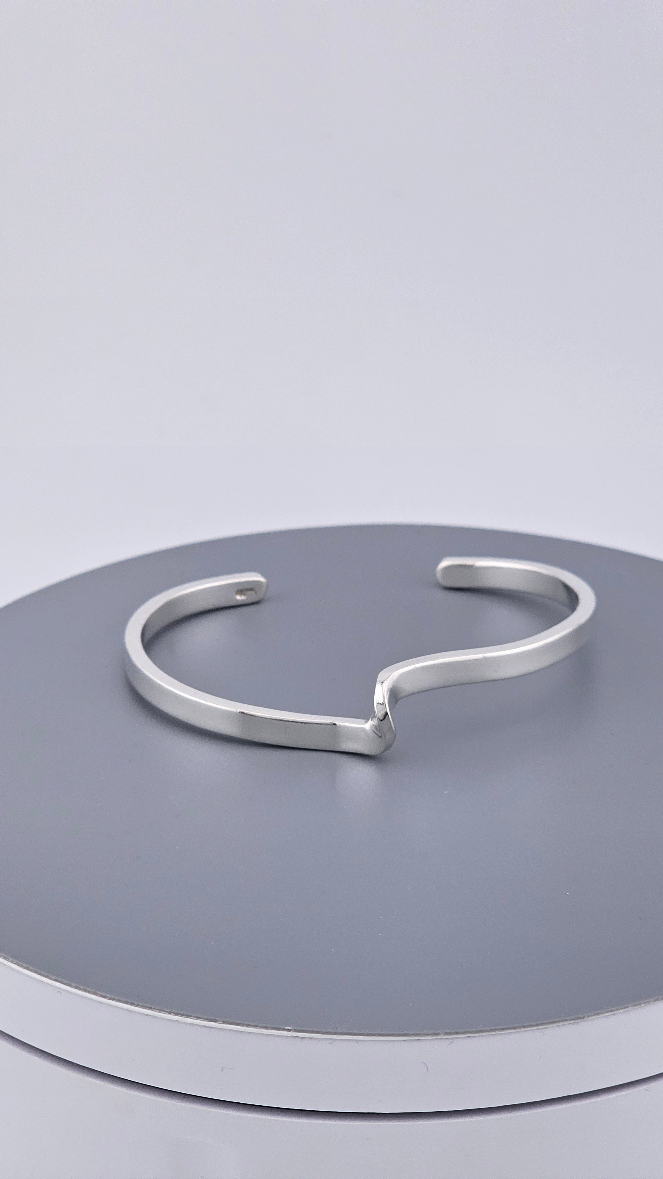 Modernist Wave 925 Sterling Silver Cuff Bracelet, 17.5 cm