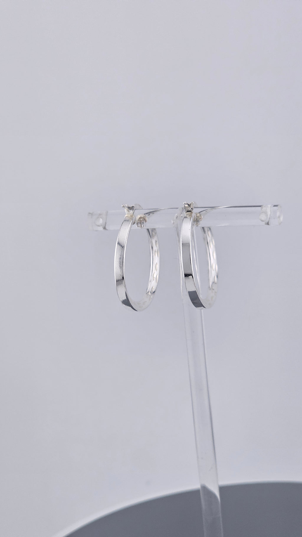 925 Sterling Silver Diamond-Cut Geometric Hoop Earrings