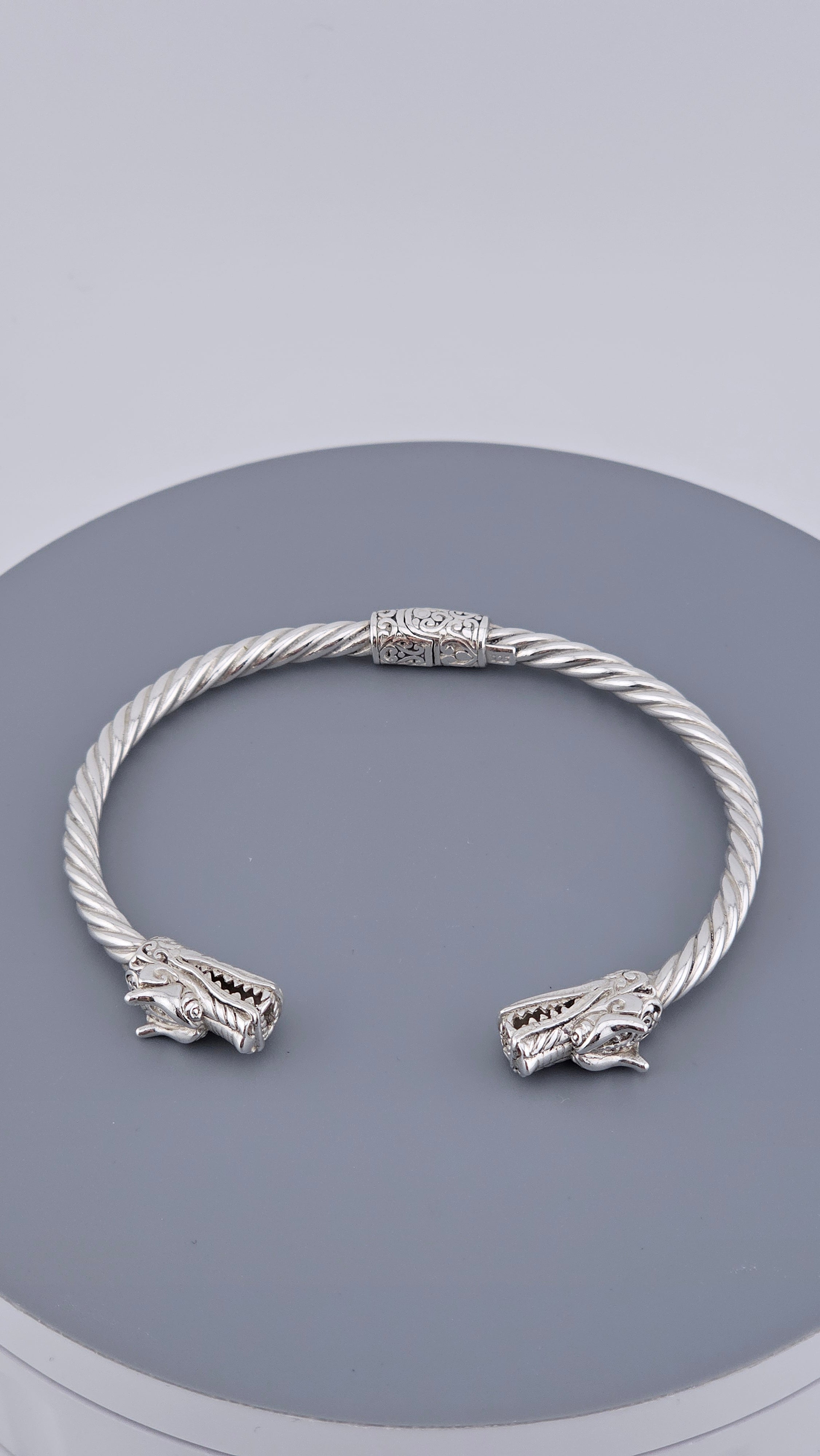 Vintage 925 Sterling Silver Hinged Dragon Head Cable Cuff - 19.5cm