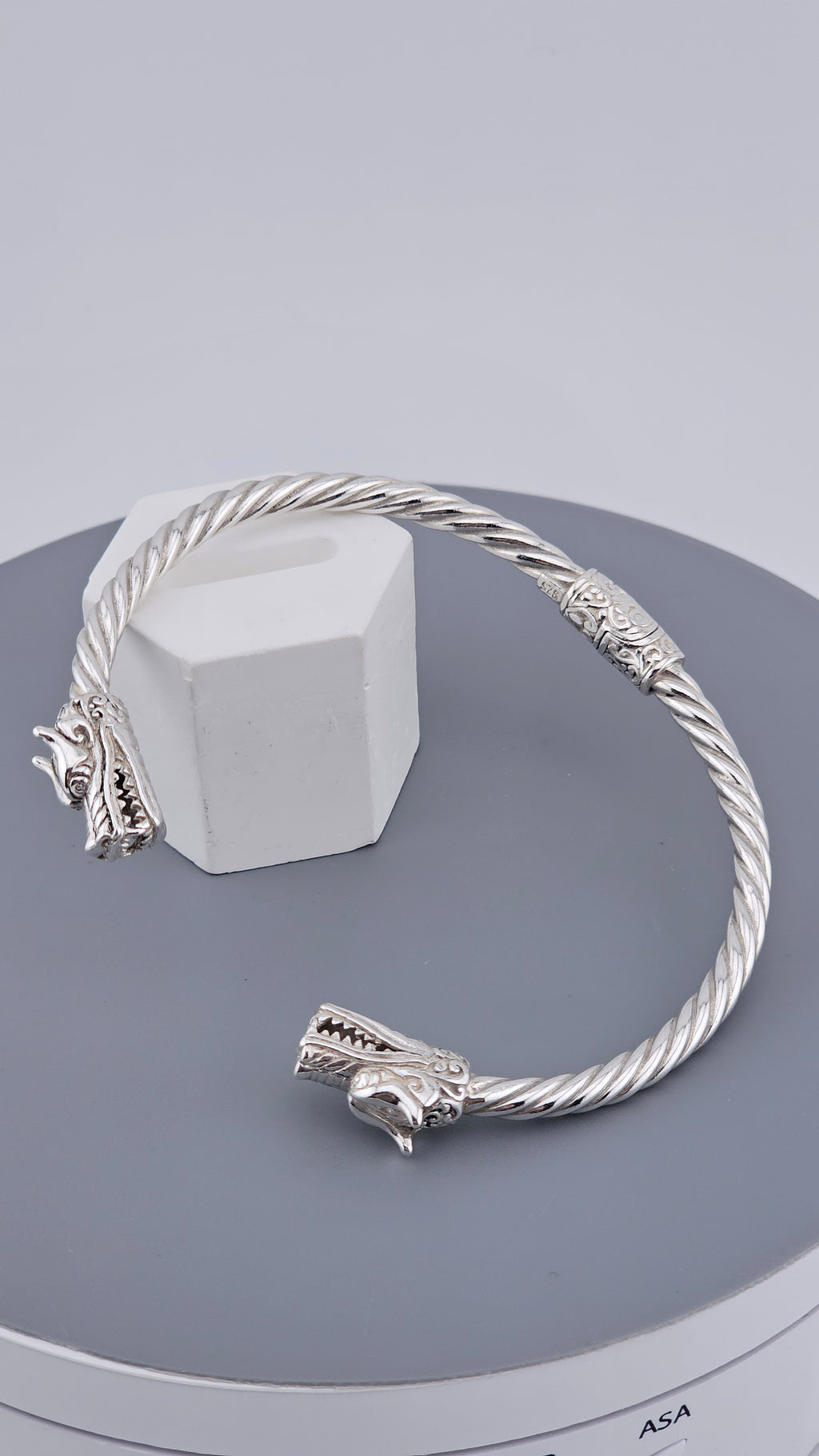 Vintage 925 Sterling Silver Hinged Dragon Head Cable Cuff - 19.5cm