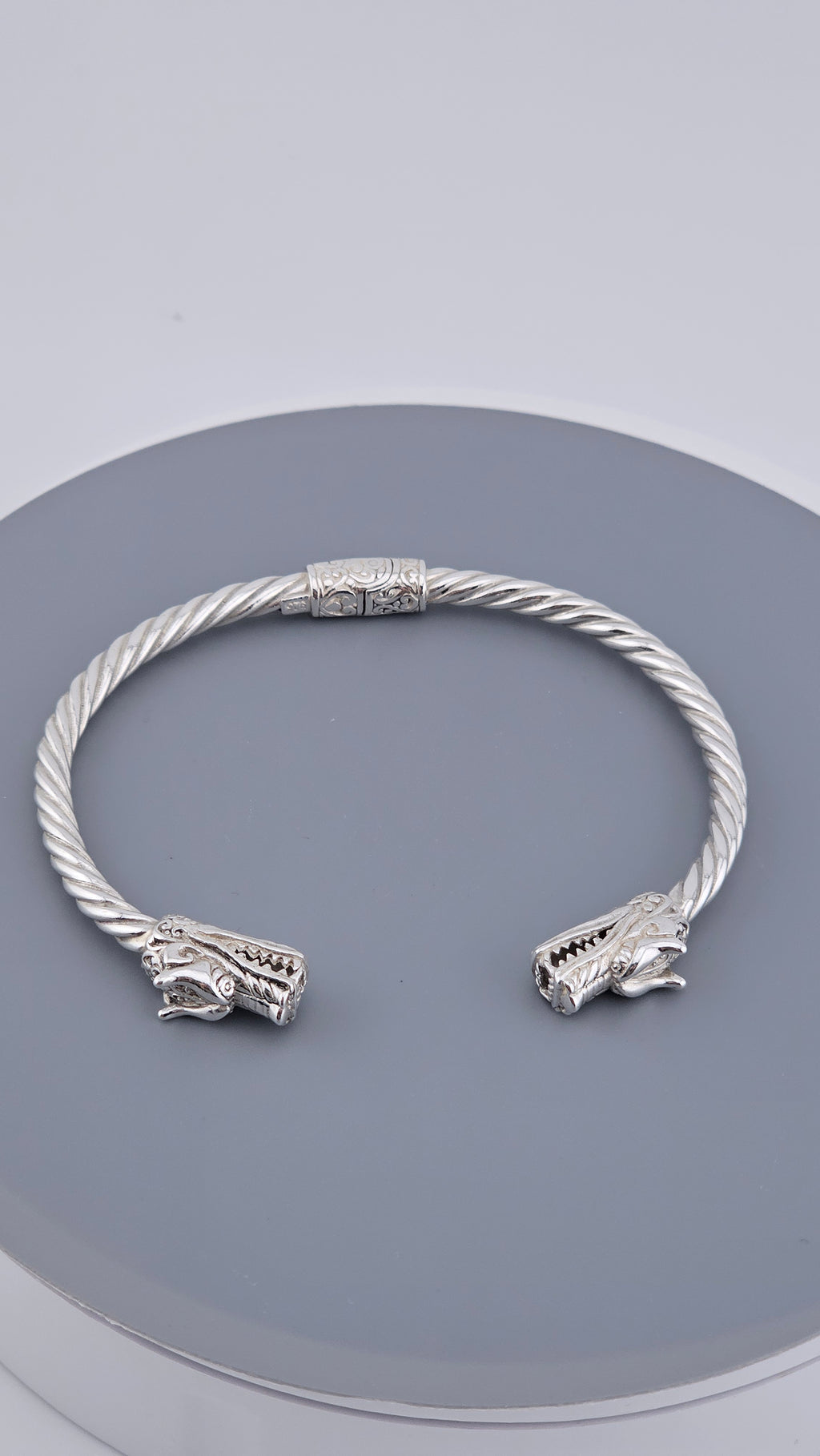 Vintage 925 Sterling Silver Hinged Dragon Head Cable Cuff - 19.5cm