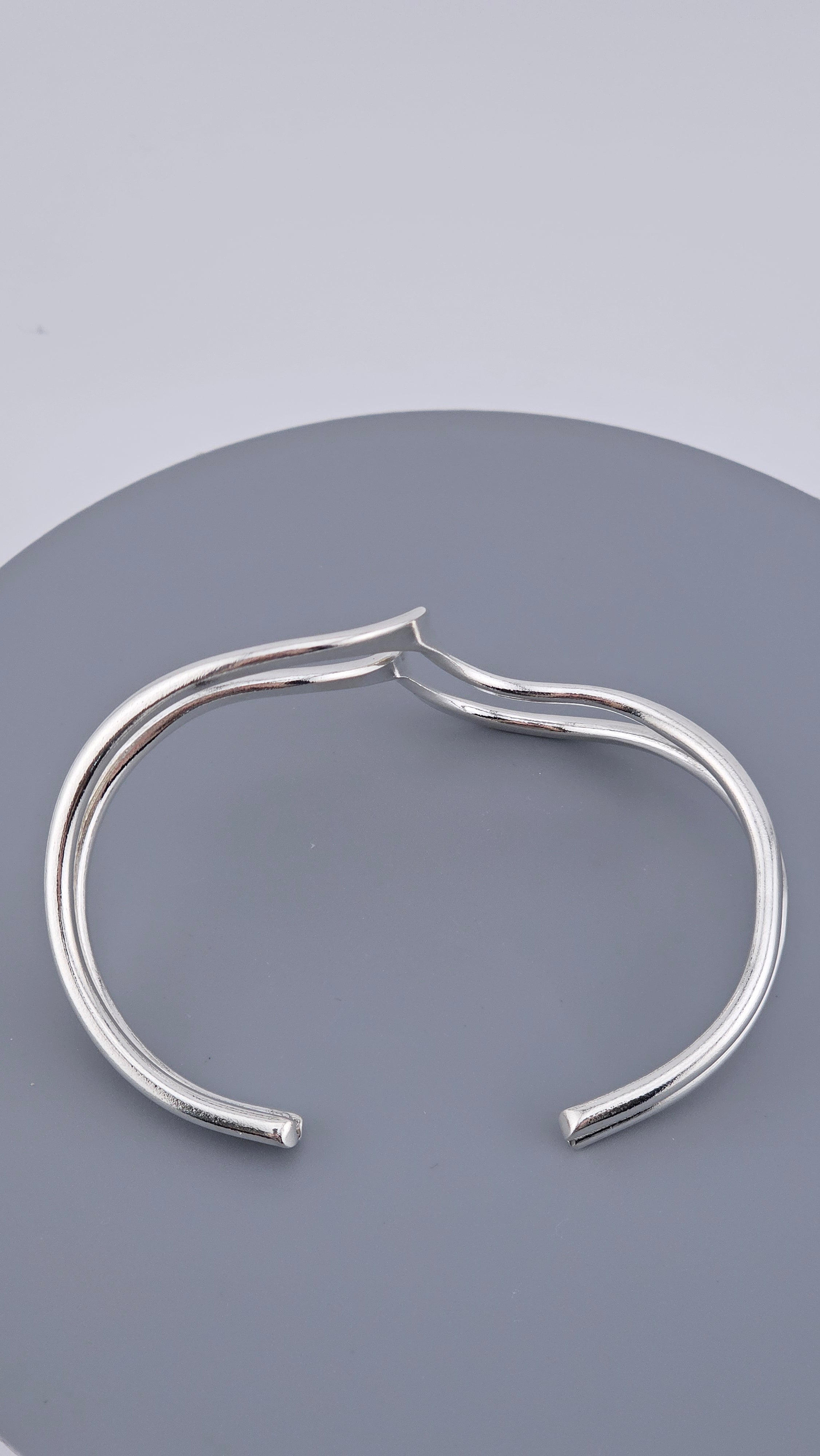 Vintage Taxco Mexico 925 Sterling Silver Wavy Ribbon Cuff Bracelet