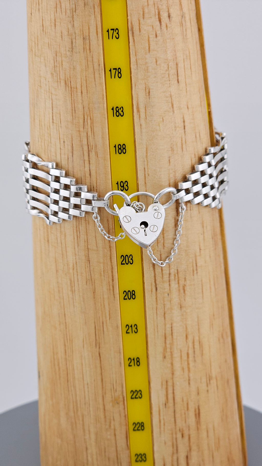 Vintage Sterling Silver 6-Bar Gate Bracelet with Heart Padlock 1