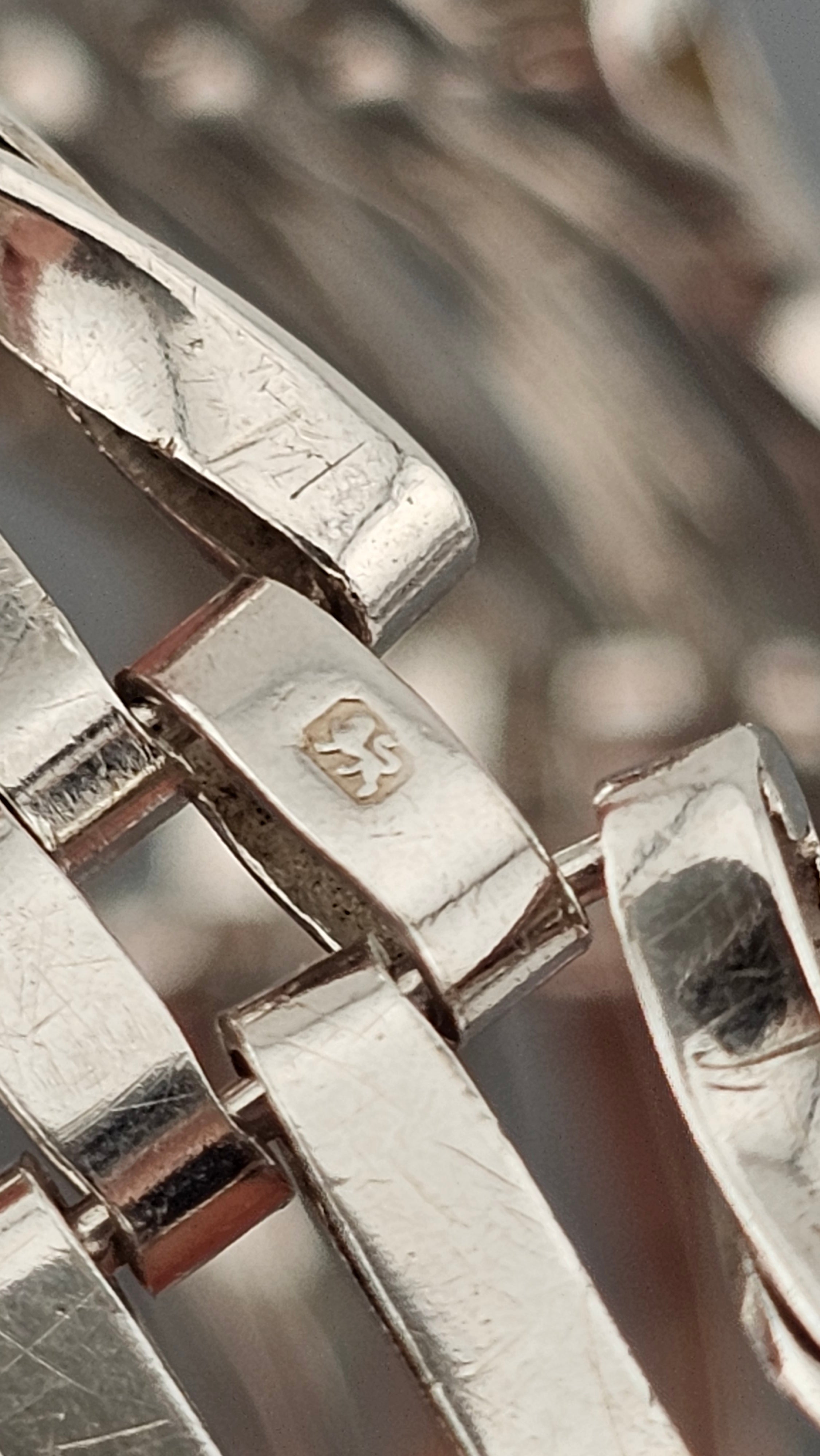 Vintage Sterling Silver 6-Bar Gate Bracelet with Heart Padlock 1