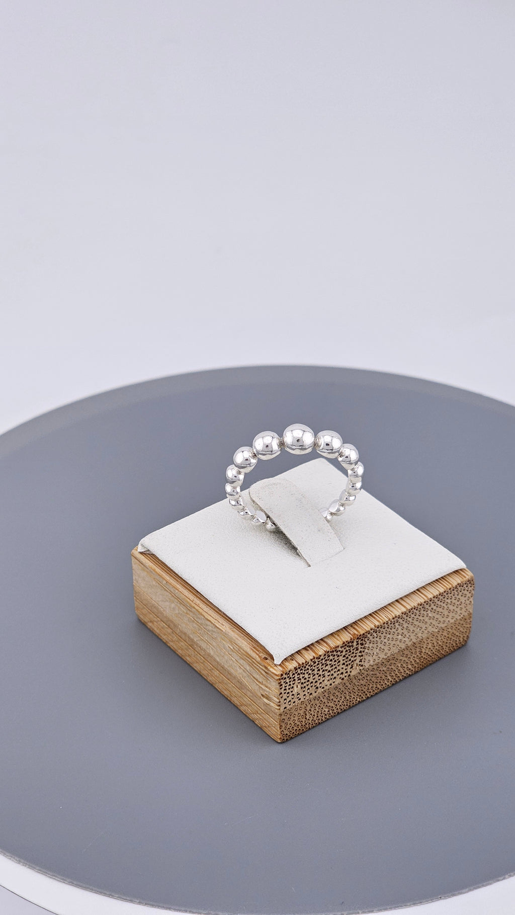 925 Sterling Silver Graduated Beaded Band Ring | Size UK L 1/2