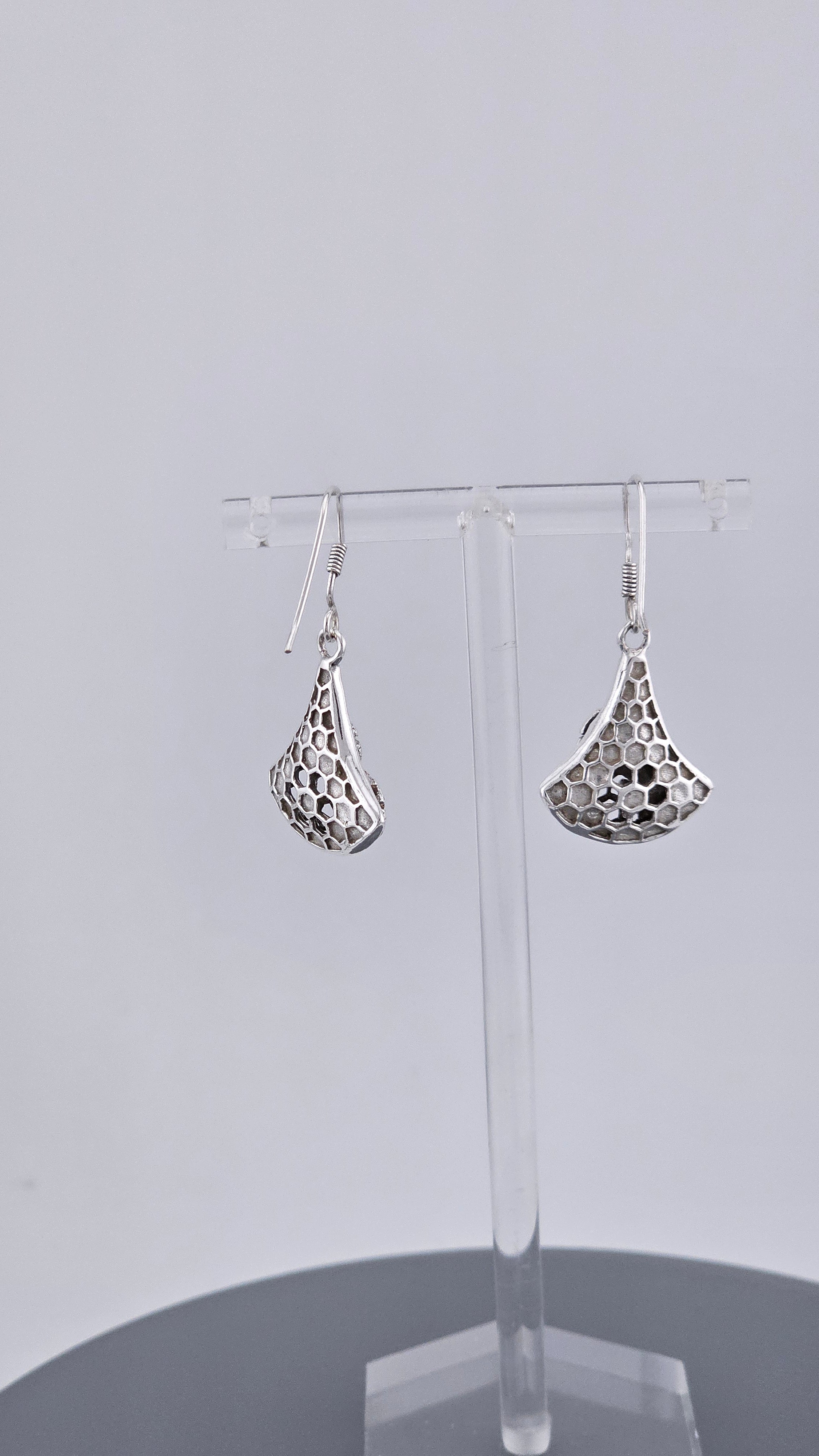925 Sterling Silver Marcasite & Floral Honeycomb Dangle Earrings