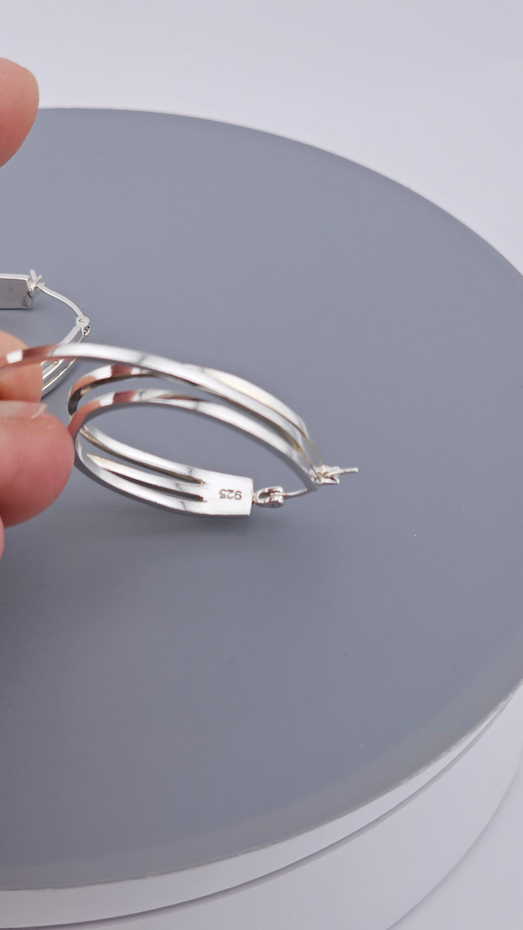 925 Sterling Silver Triple Layer Oval Hoop Earrings (9.42g)