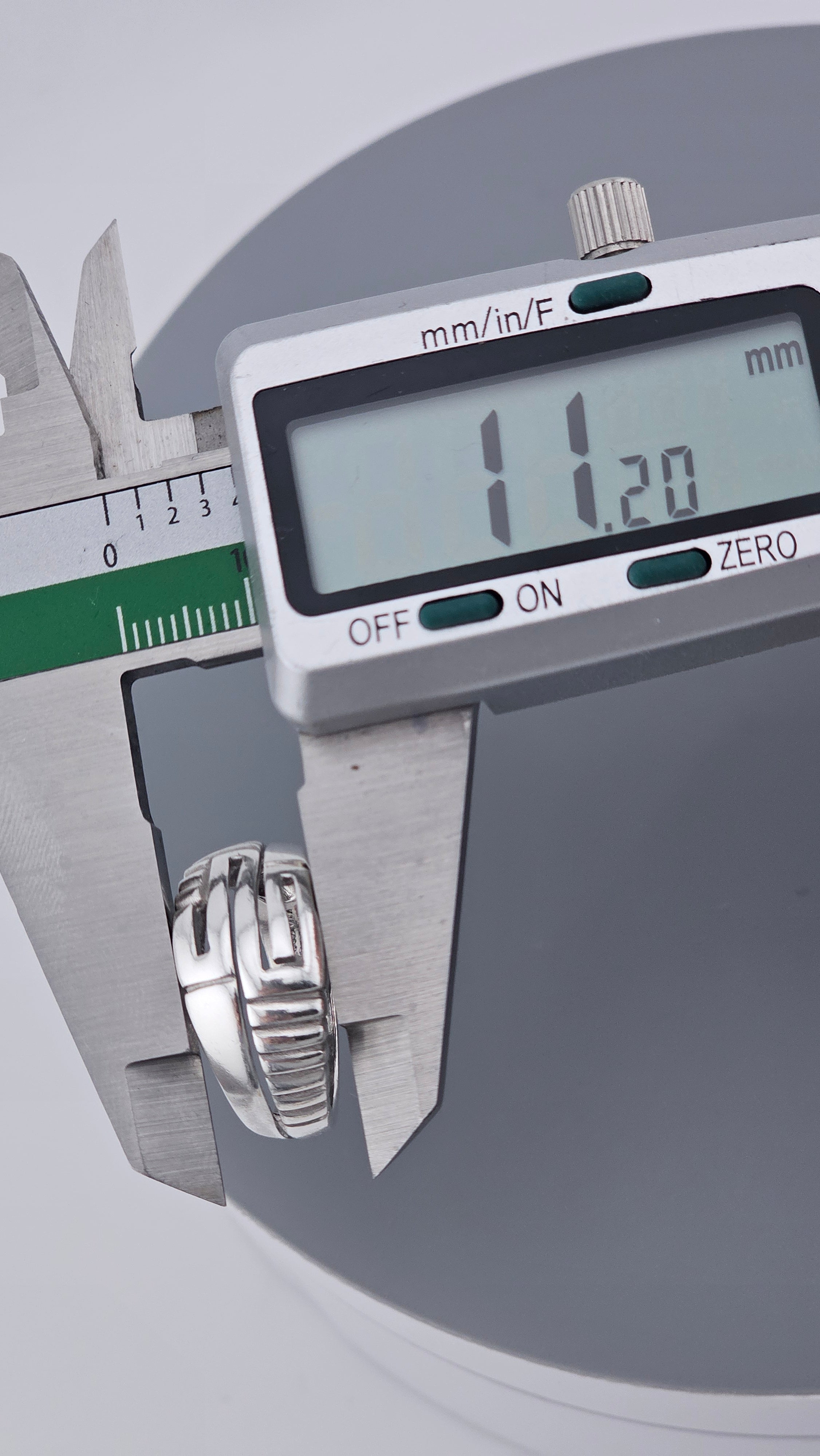 925 Sterling Silver Chunky Greek Key Statement Ring – Size UK O 1/2