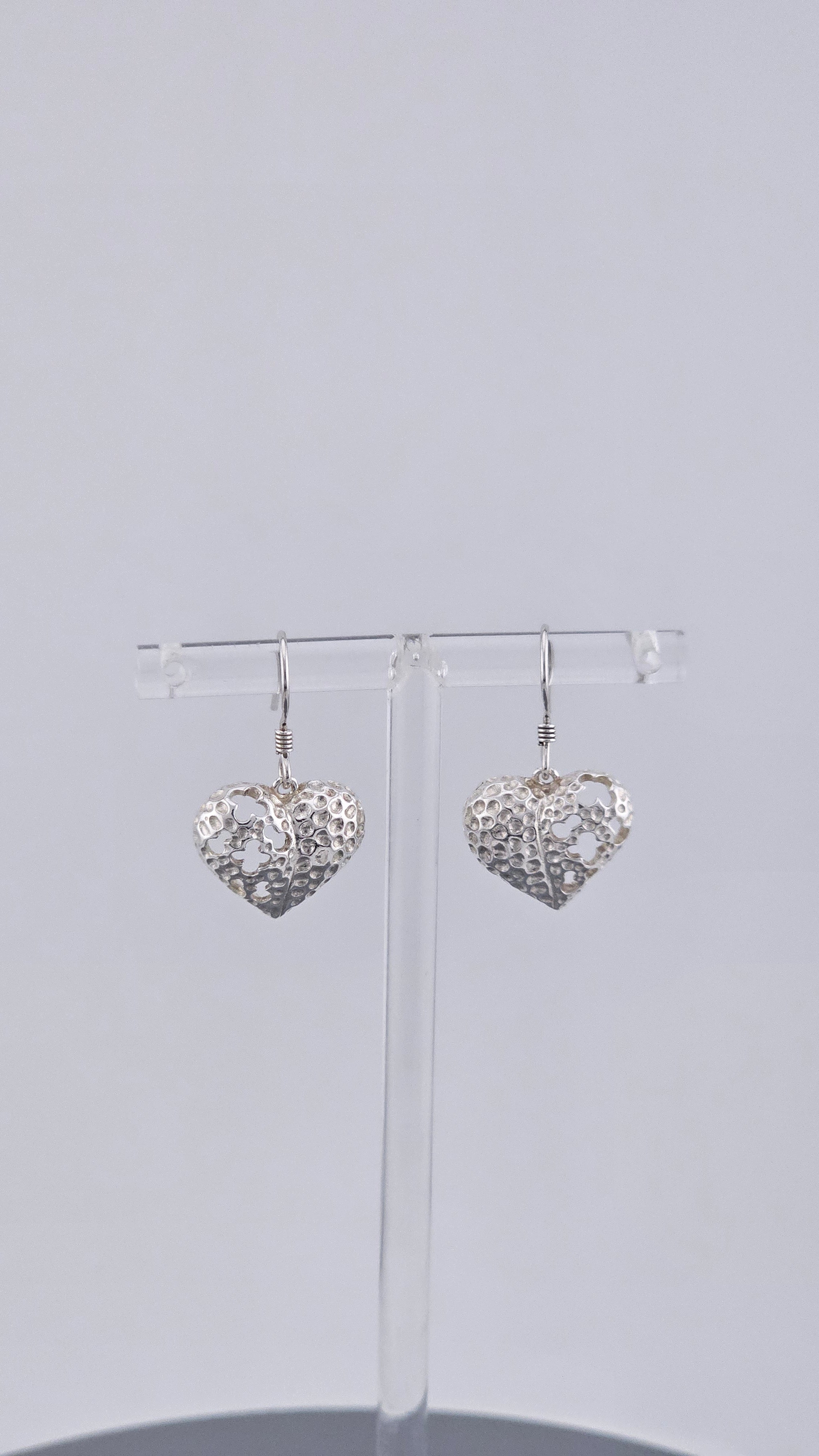 925 Sterling Silver Textured Heart & Cloud Cutout Drop Earrings