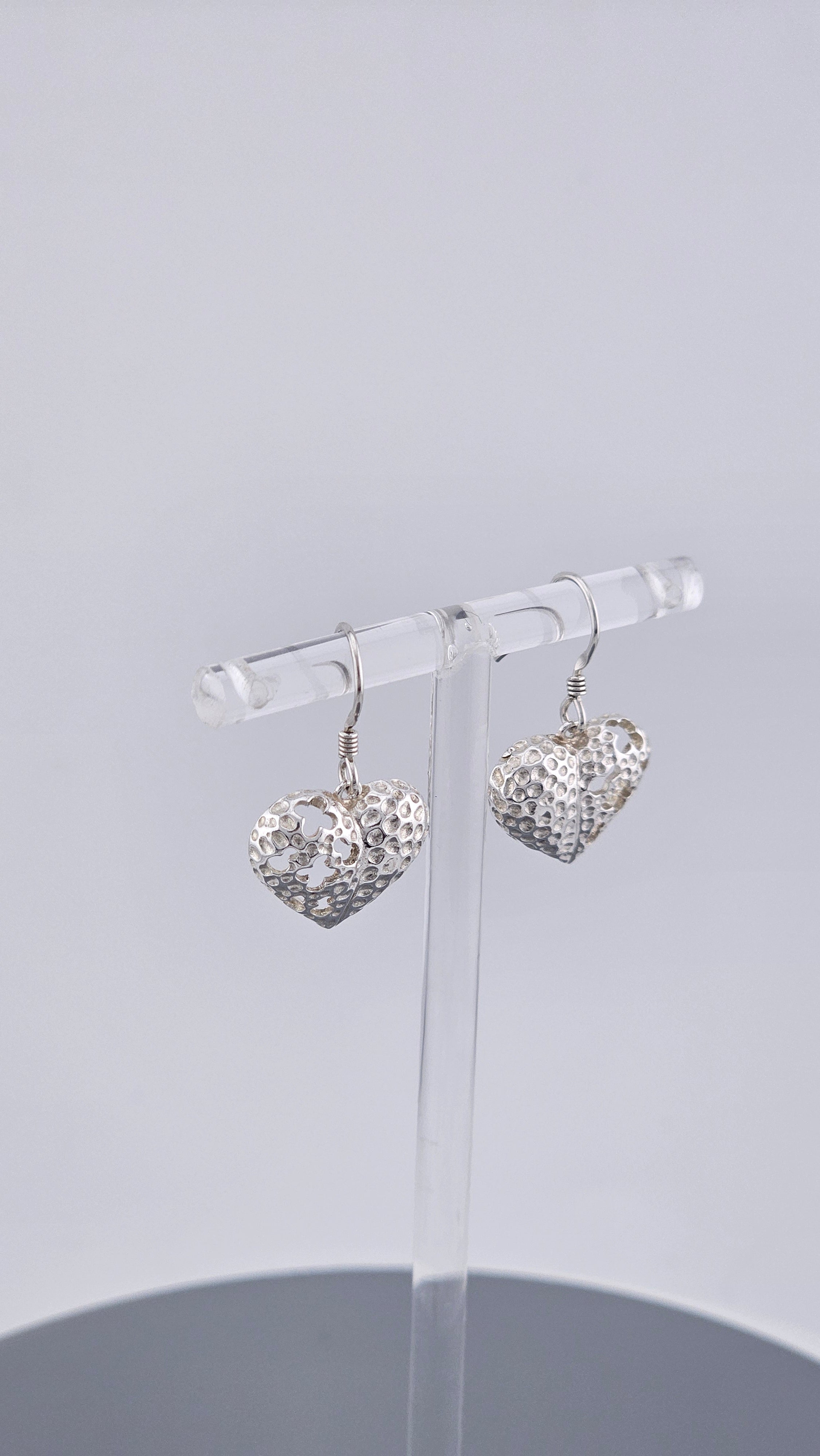 925 Sterling Silver Textured Heart & Cloud Cutout Drop Earrings