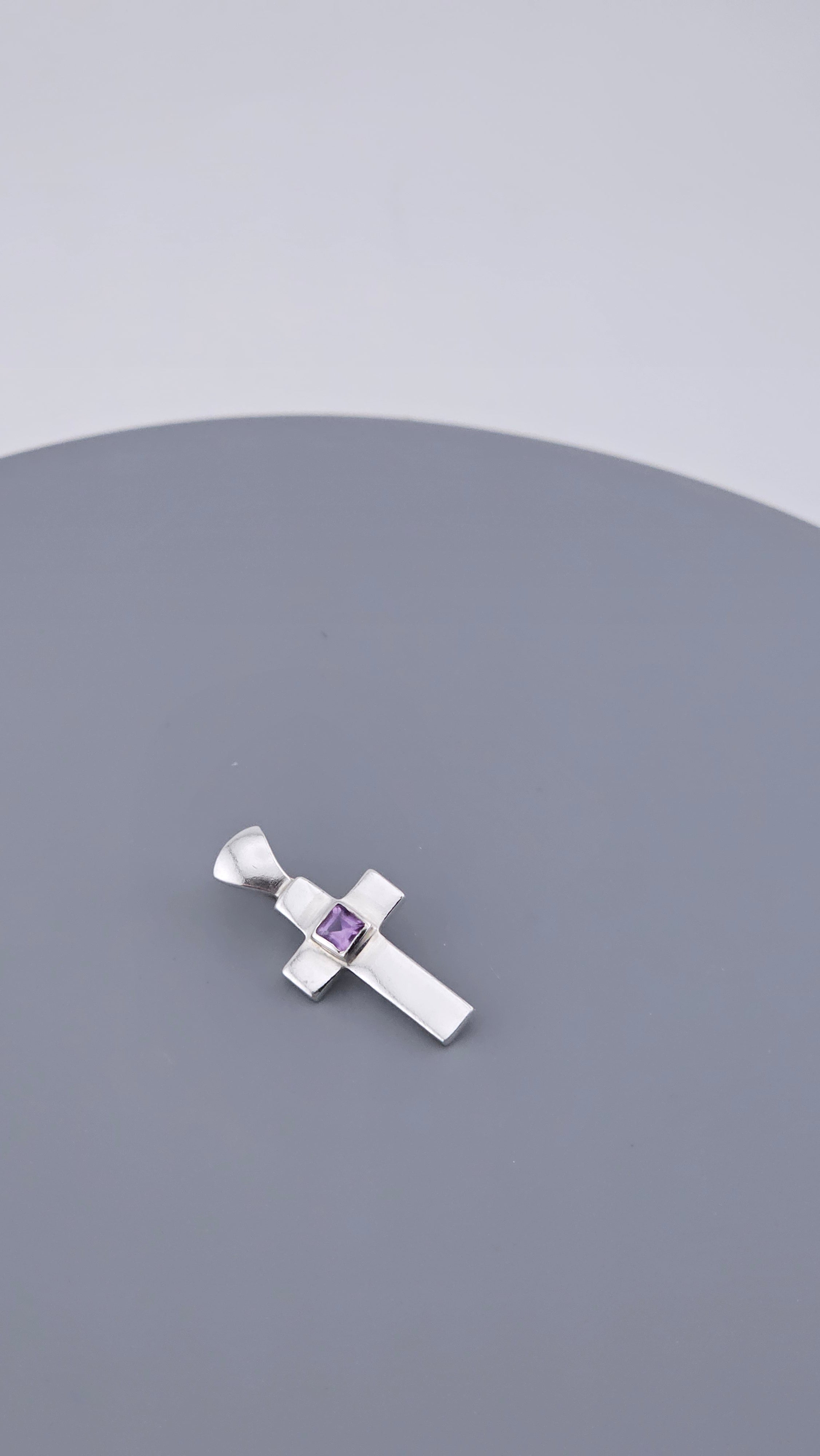 Modern Minimalist 925 Sterling Silver & Square-Cut Amethyst Cross Pendant
