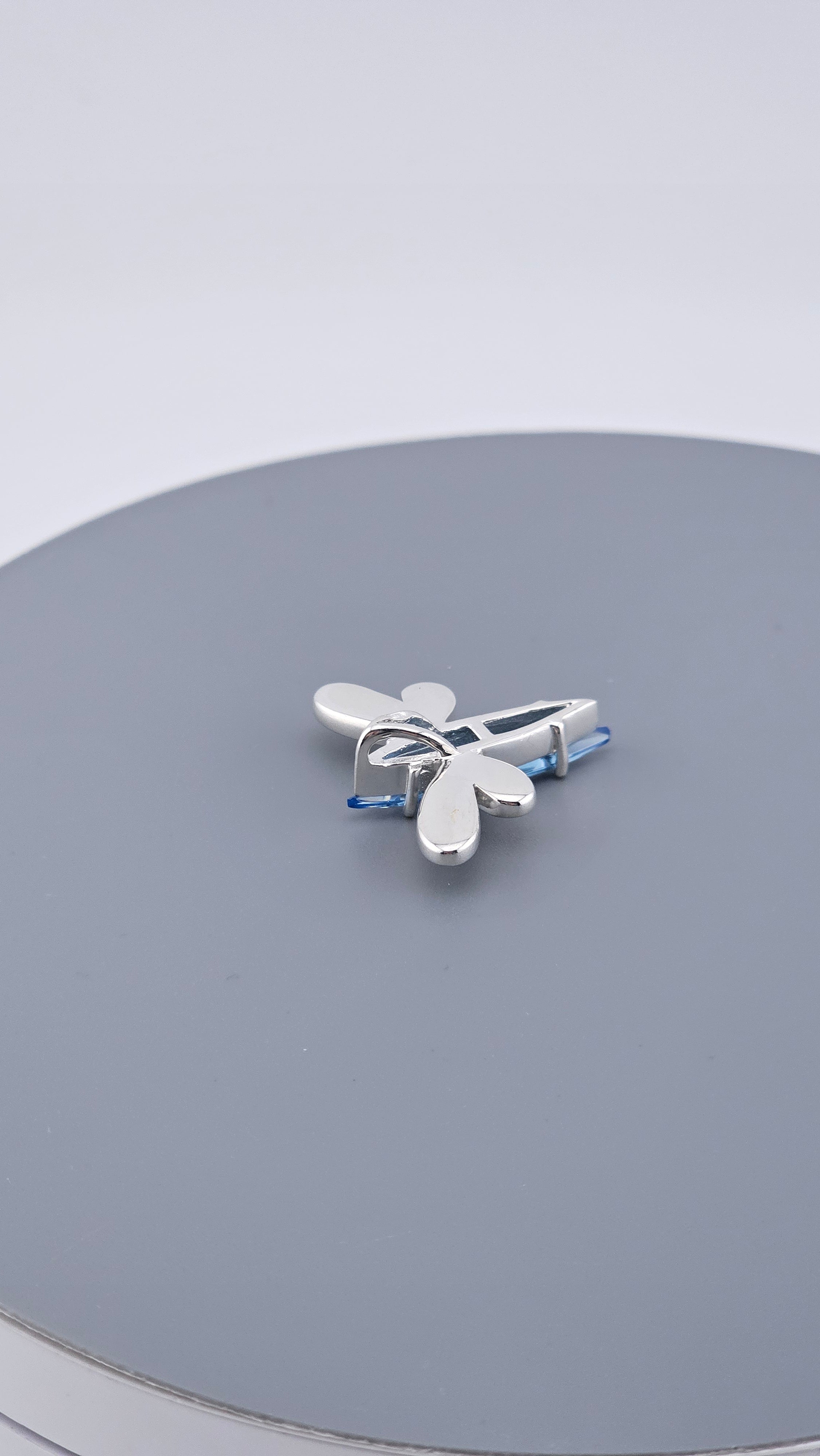 925 Sterling Silver Blue Topaz & Green Enamel Dragonfly Pendant
