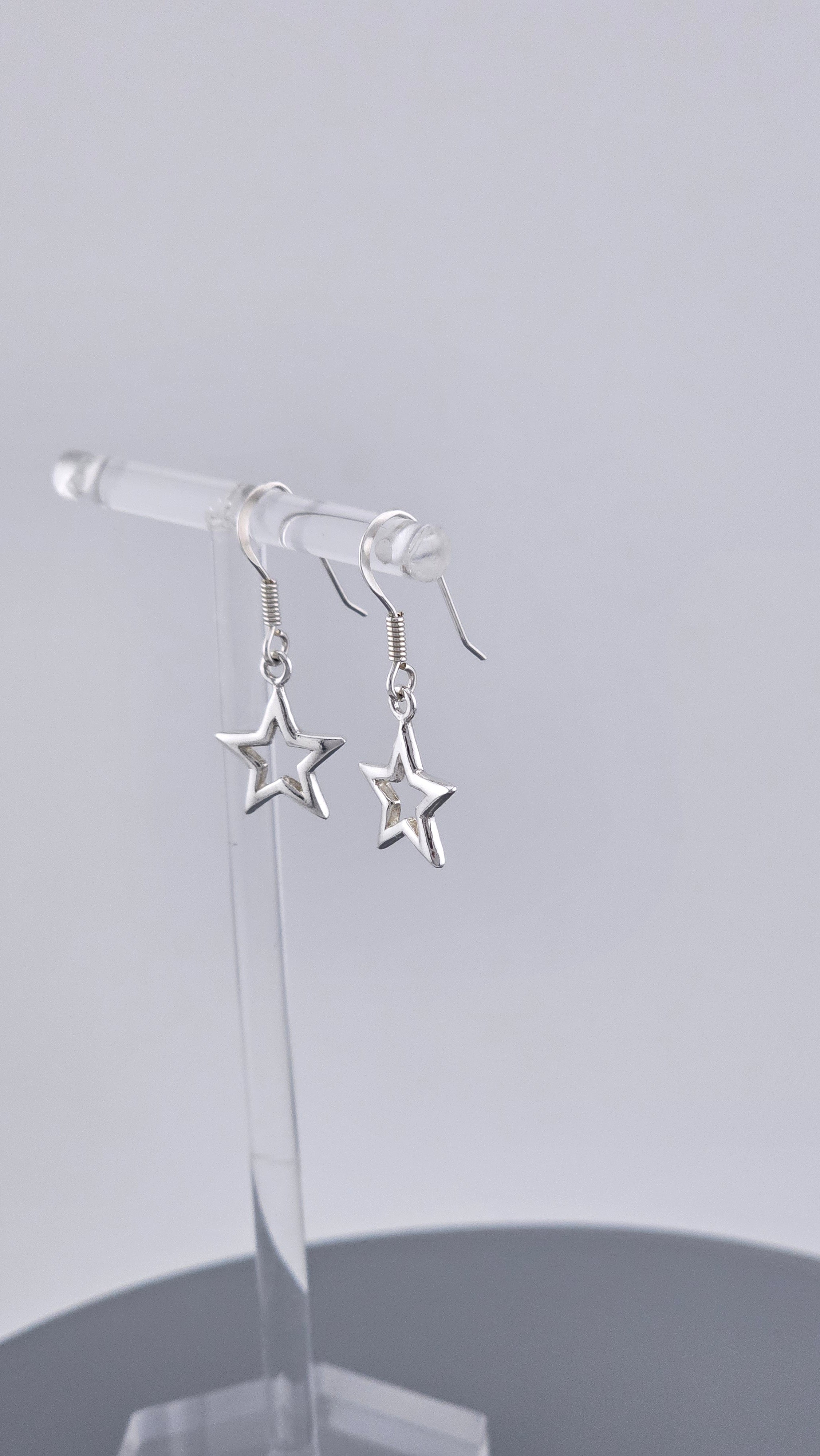 925 Sterling Silver Open Star Dangle Drop Earrings