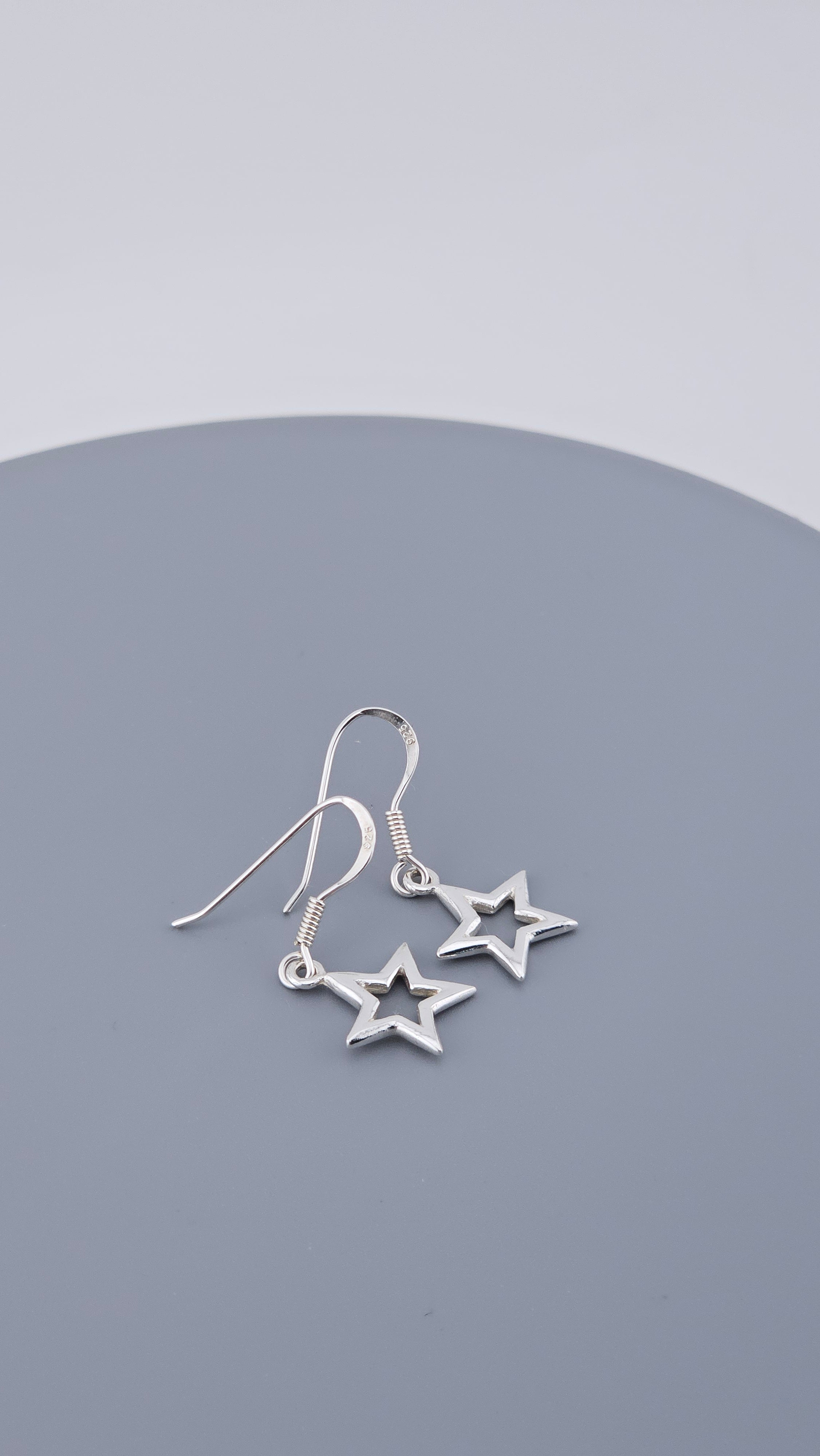925 Sterling Silver Open Star Dangle Drop Earrings