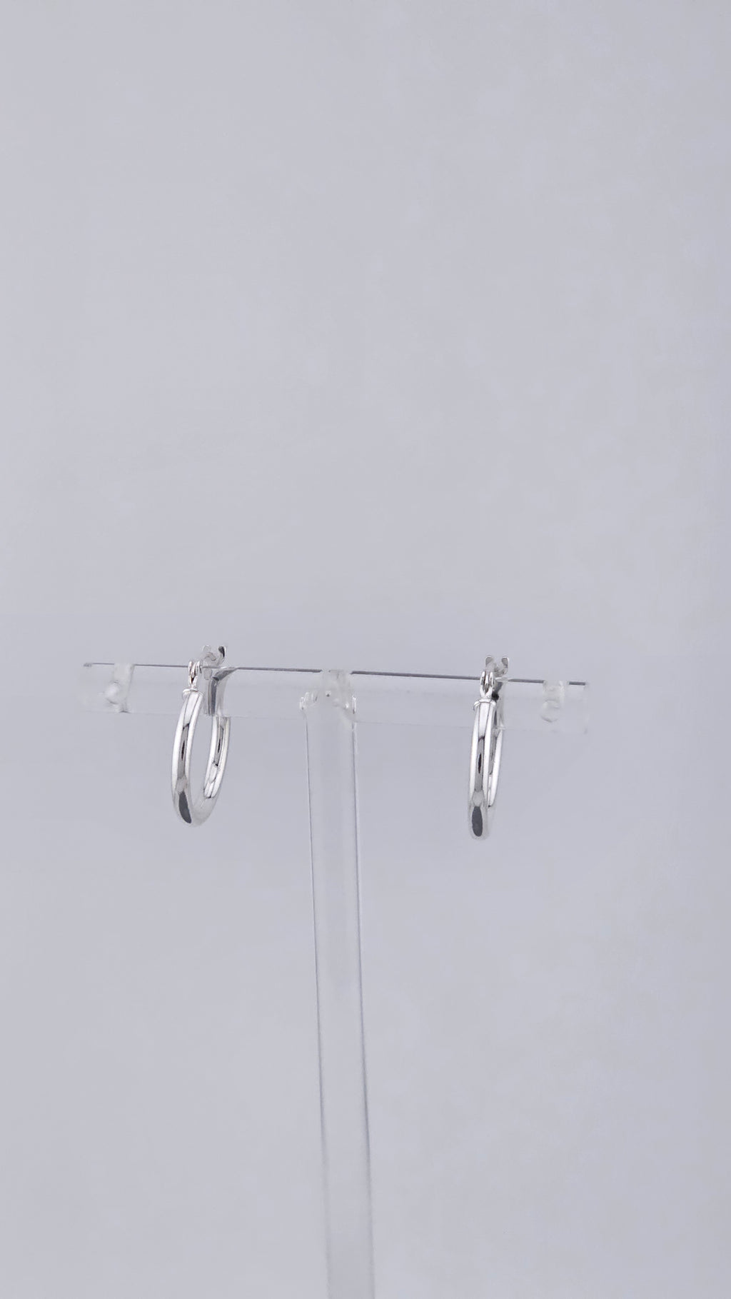 925 Sterling Silver Classic Small Hoop Earrings - 17mm