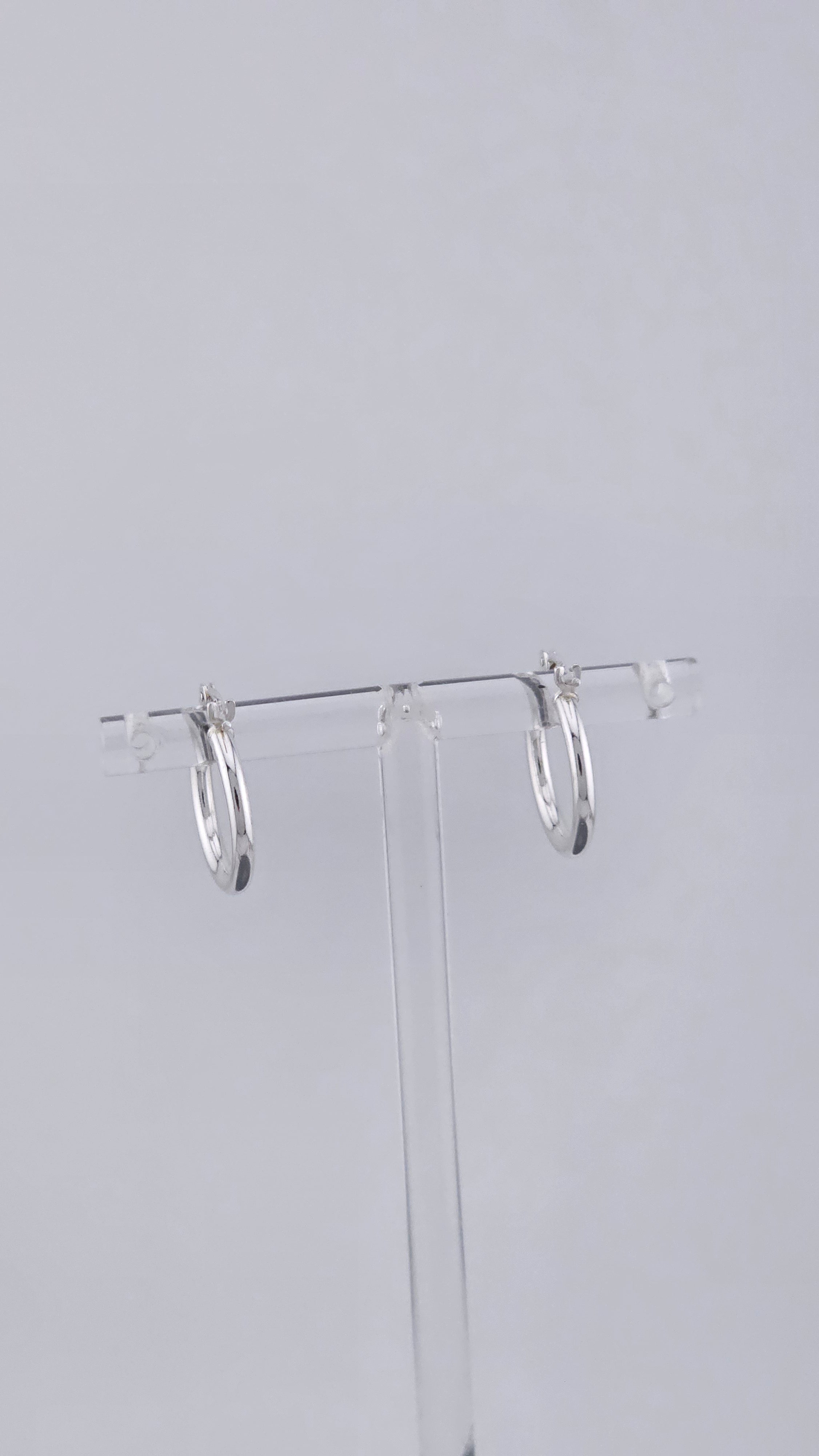 925 Sterling Silver Classic Small Hoop Earrings - 17mm