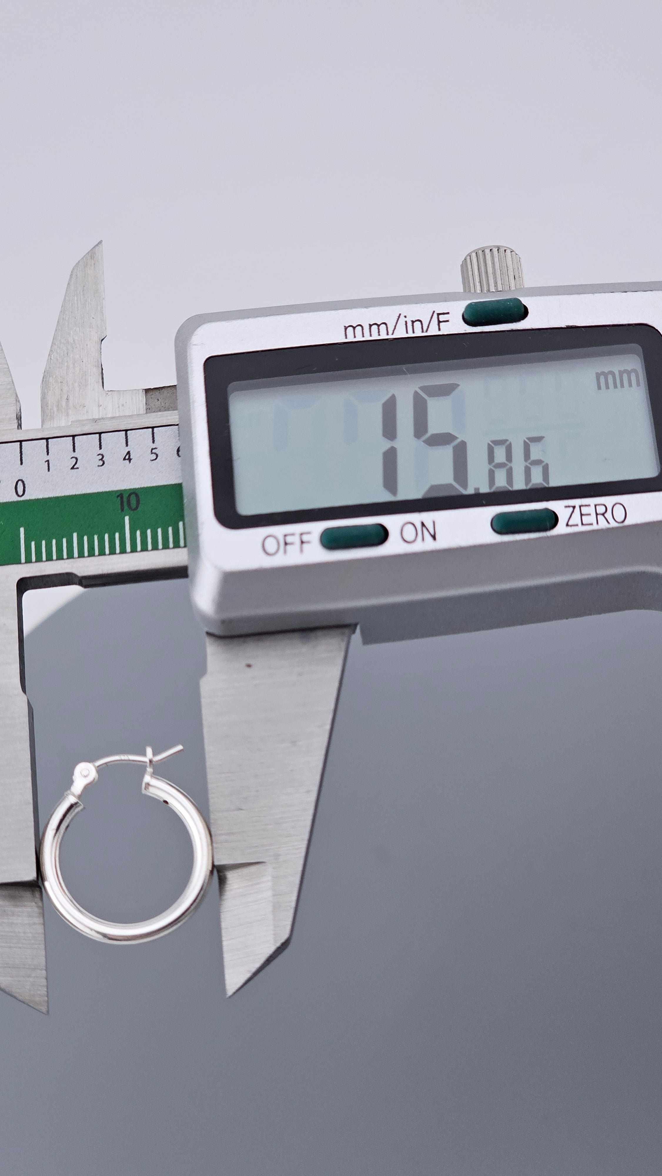 925 Sterling Silver Classic Small Hoop Earrings - 17mm