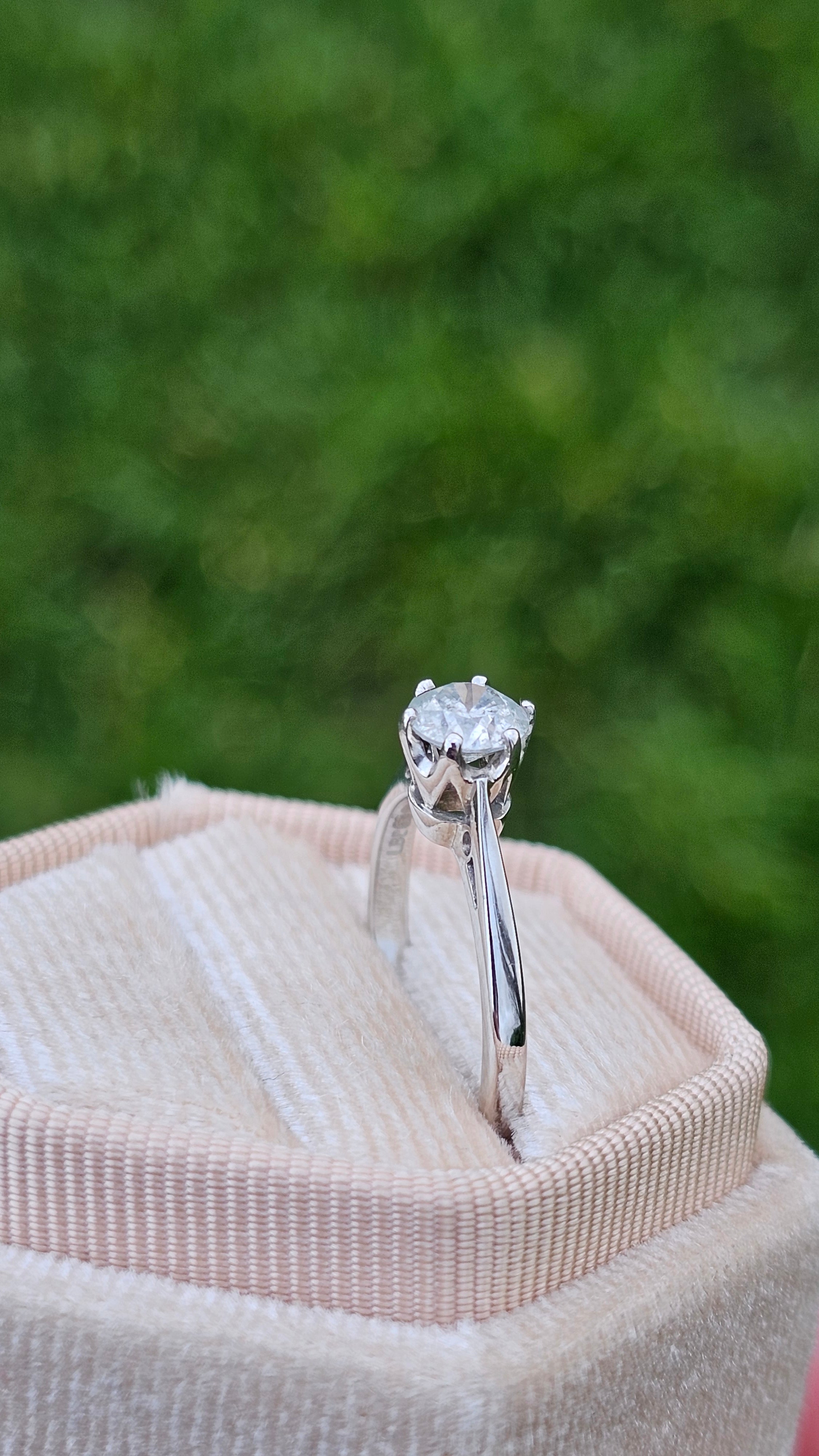 18ct White Gold 0.50ct Round Brilliant Cut Diamond Solitaire Ring – Size L