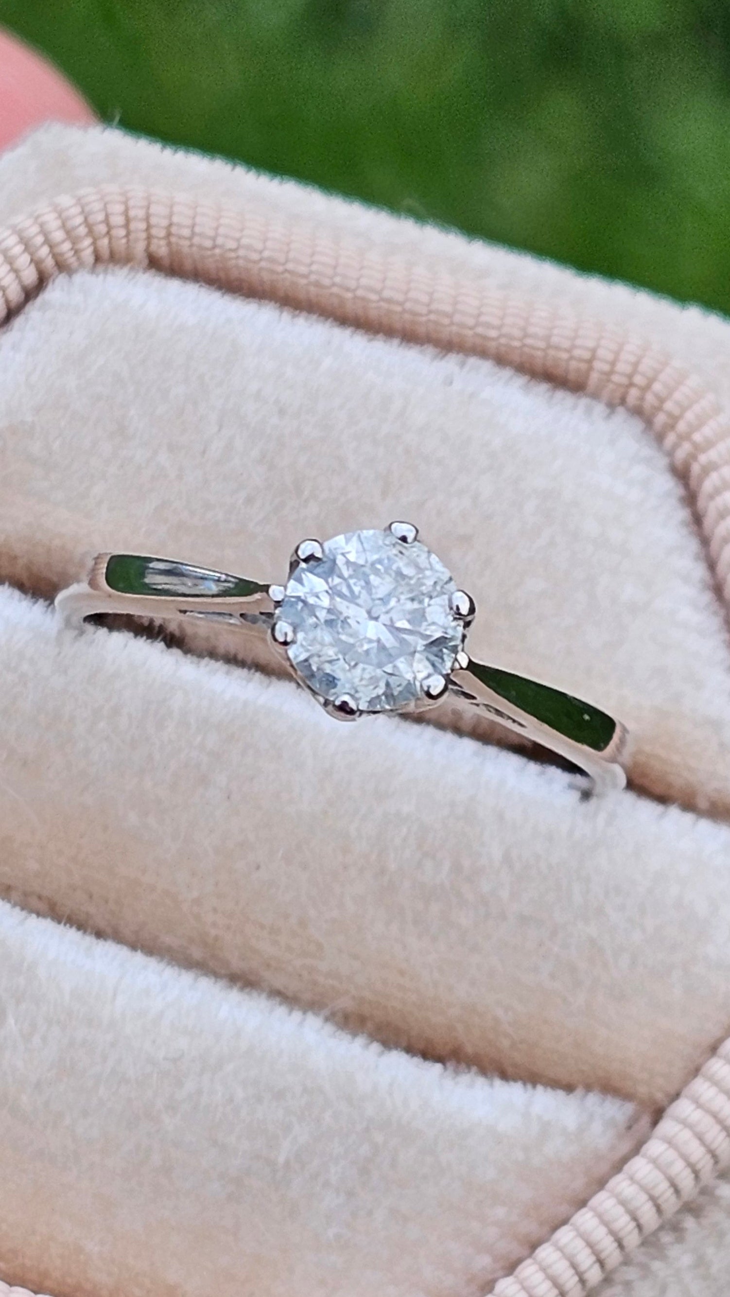 18ct White Gold 0.50ct Round Brilliant Cut Diamond Solitaire Ring – Size L