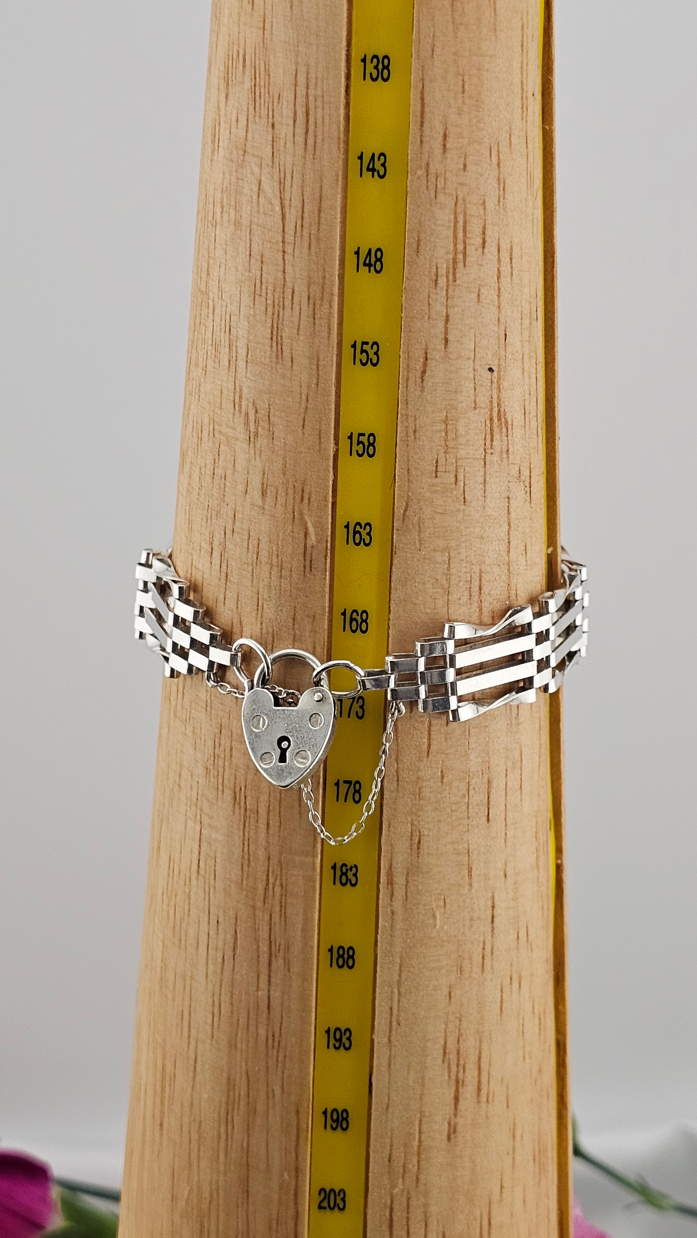 Vintage 925 Sterling Silver Gate Bracelet with Heart Padlock Clasp, 17cm