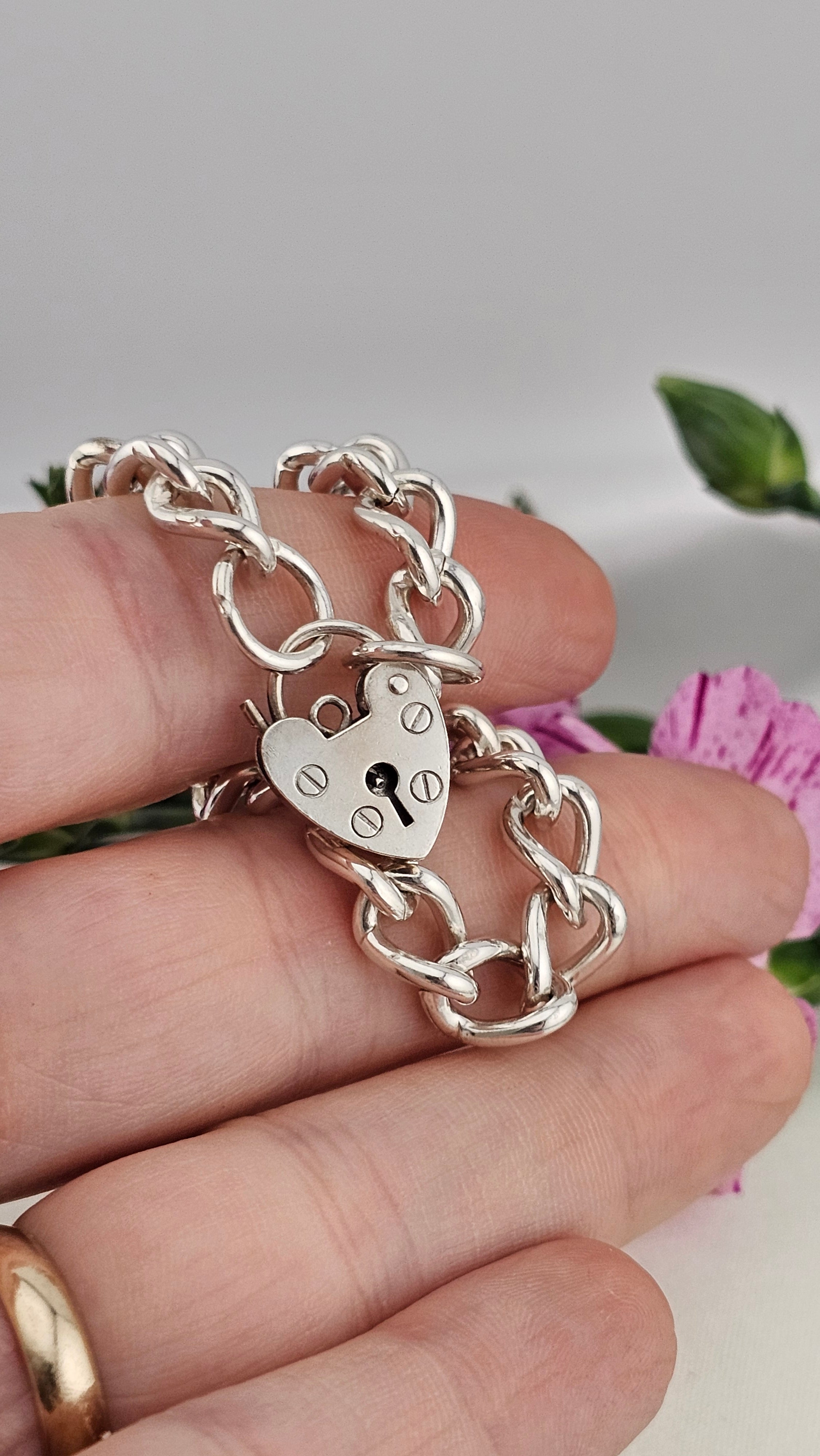 Vintage 925 Sterling Silver Heart Padlock Curb Bracelet, 17cm